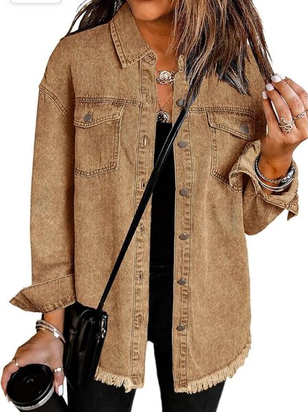Love this button front lightweight frayed denim shirt jacket on Amazon! Fall outfit idea! 