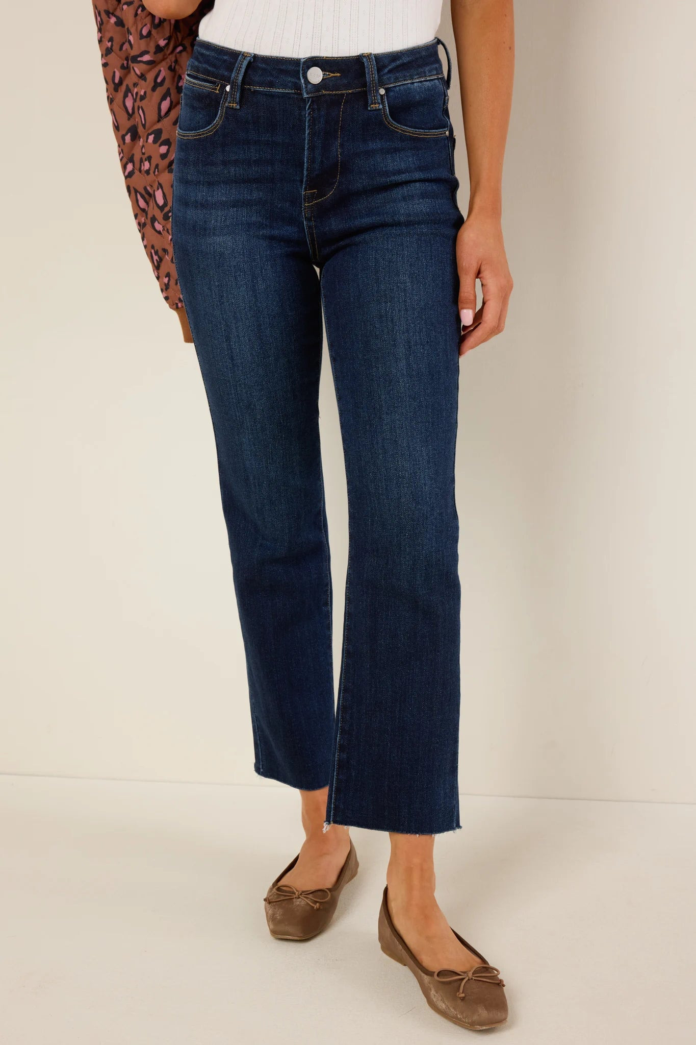 Becca Jeans- Dark Wash | Avara