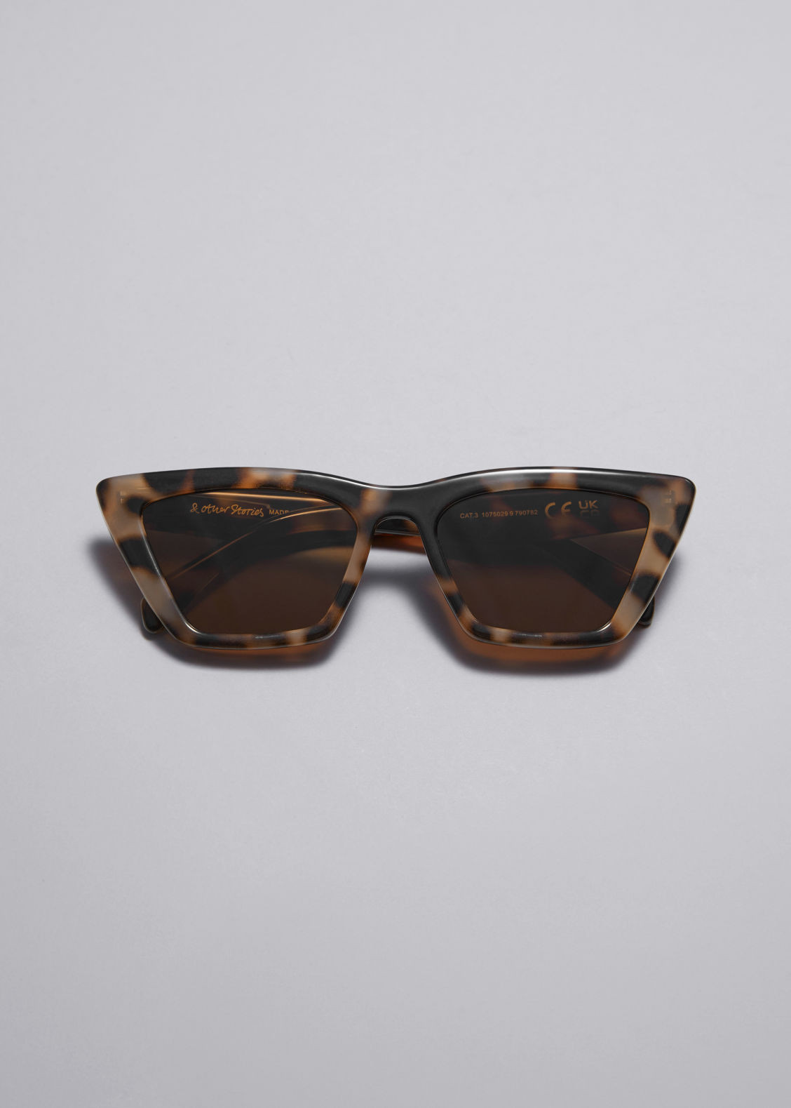 Angular Cat Eye Sunglasses | & Other Stories US