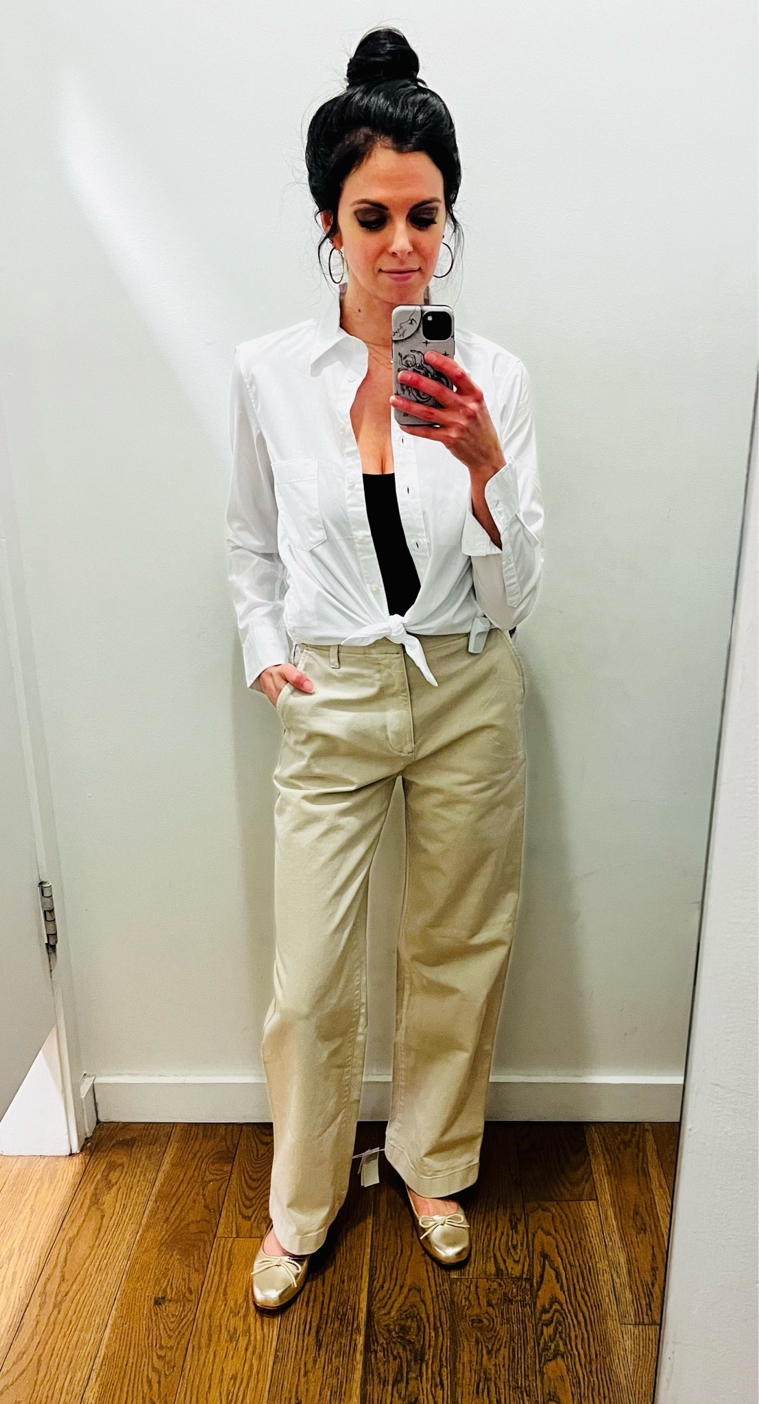 Gap wardrobe basics 👖

#gap #wardrobebasics #capaulewardrobe #womensfashion 

#LTKfindsunder100 #LTKstyletip