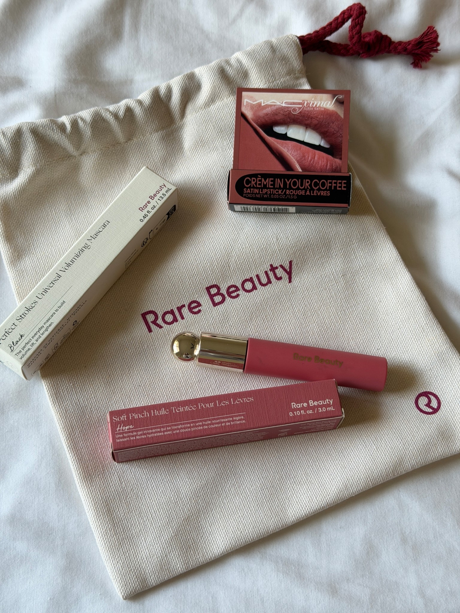 @ulta haul for the launch of Rare Beauty! 

Got my favorite mascara, two lip oils and a mini MAC lipstick to try!

Ig: @jkyinthesky 

#beauty #makeup #makeupessentials #beautyfavorites #beautyessentials #rarebeautybyselenagomez #makeupfavorites #ulta #ultabeauty #beautyhaul #haul 

#LTKselfcare #LTKgrwm #LTKBeauty