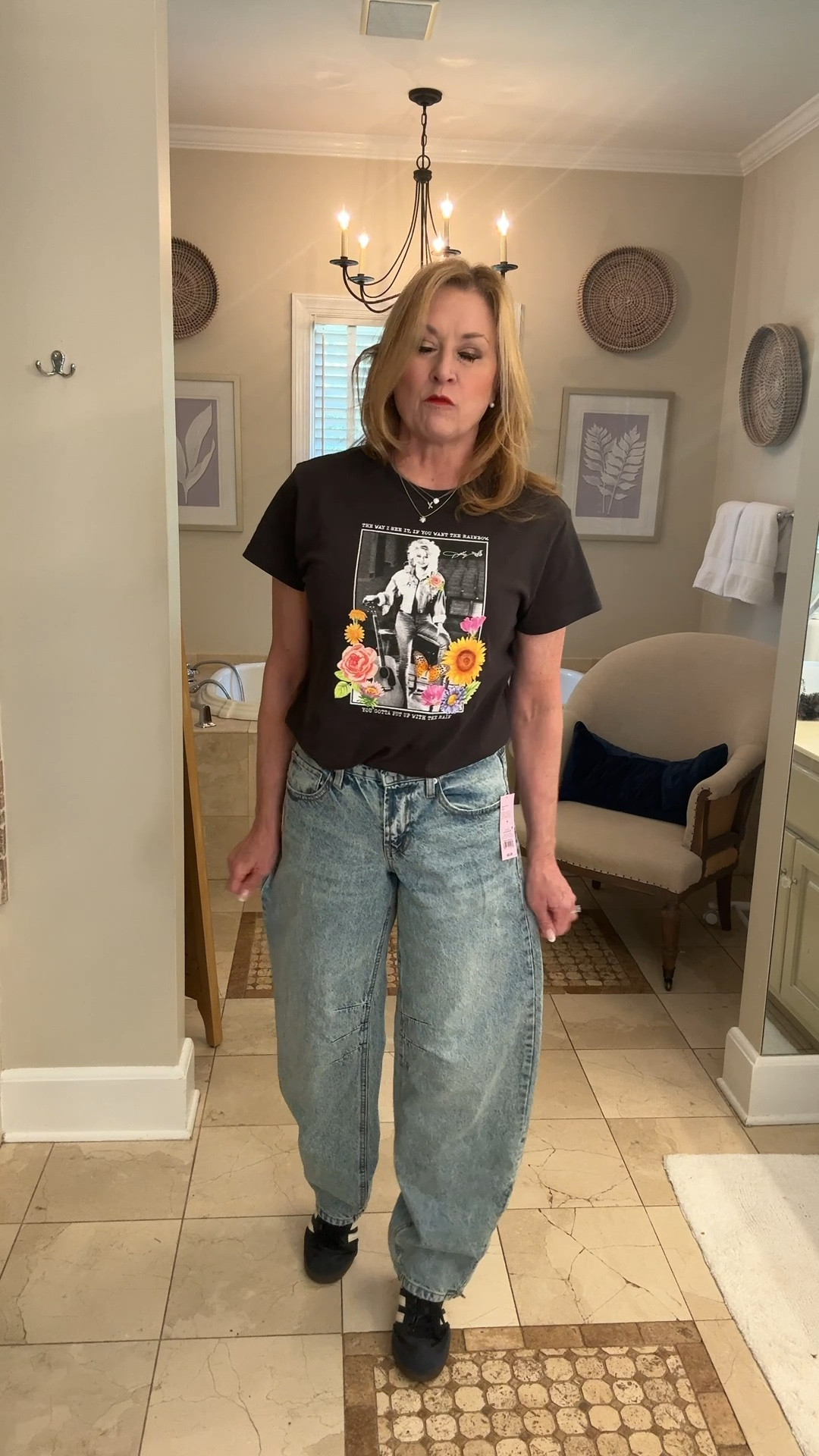 Showing you all Target’s version of barrel jeans wearing a size 4. I’m 5’6” 132 lbs. This is the light wash. Retail $32.00. On sale for $22.40 until 3/22/25

#LTKSeasonal #LTKOver40 #LTKStyleTip