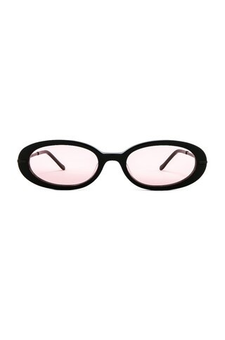 Olivia
                    
                    Karen Wazen | Revolve Clothing (Global)