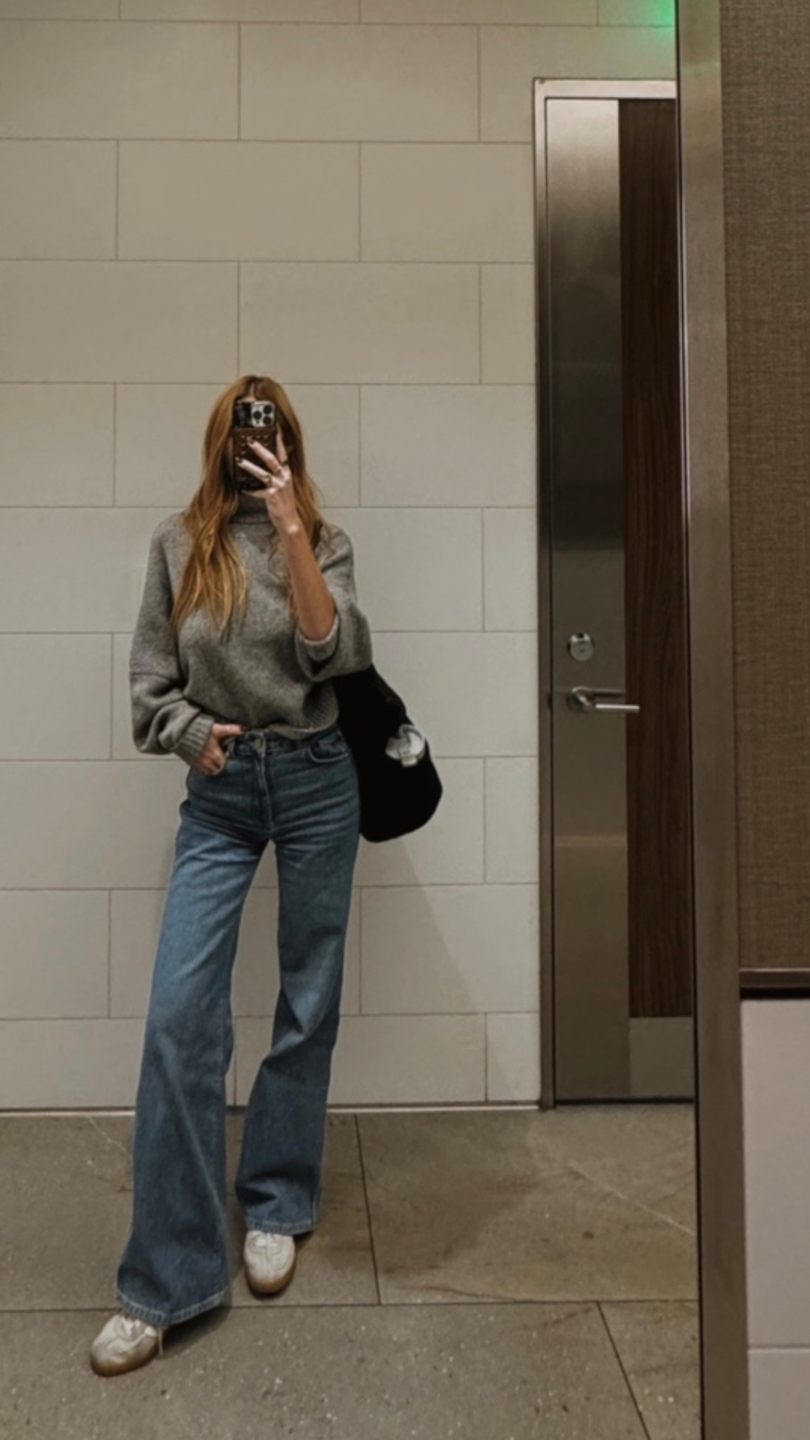 jeans cozy enough you can fly in them!! #sezane #casualchic #winterstyle 