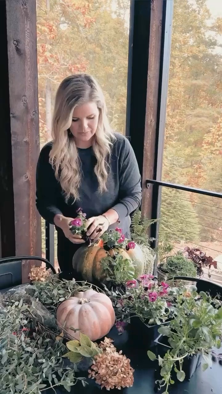 Full disclosure I’m going straight to Christmas… but if you’re decorating for fall use your pumpkin as a vase. You can carve it out and use it as a planter or carve it out and stick a vase inside. So easy and makes a really pretty arrangement.

#pumpkindecor #falldecor

#LTKHome #LTKSeasonal #LTKHalloween