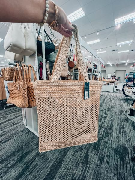 Beach bag🌴💗🤩🌊

Summer fashion, spring fashion, beach bag, purse, tote bag, target fashion, affordable fashion, vacation 

#LTKstyletip #LTKitbag #LTKfindsunder50