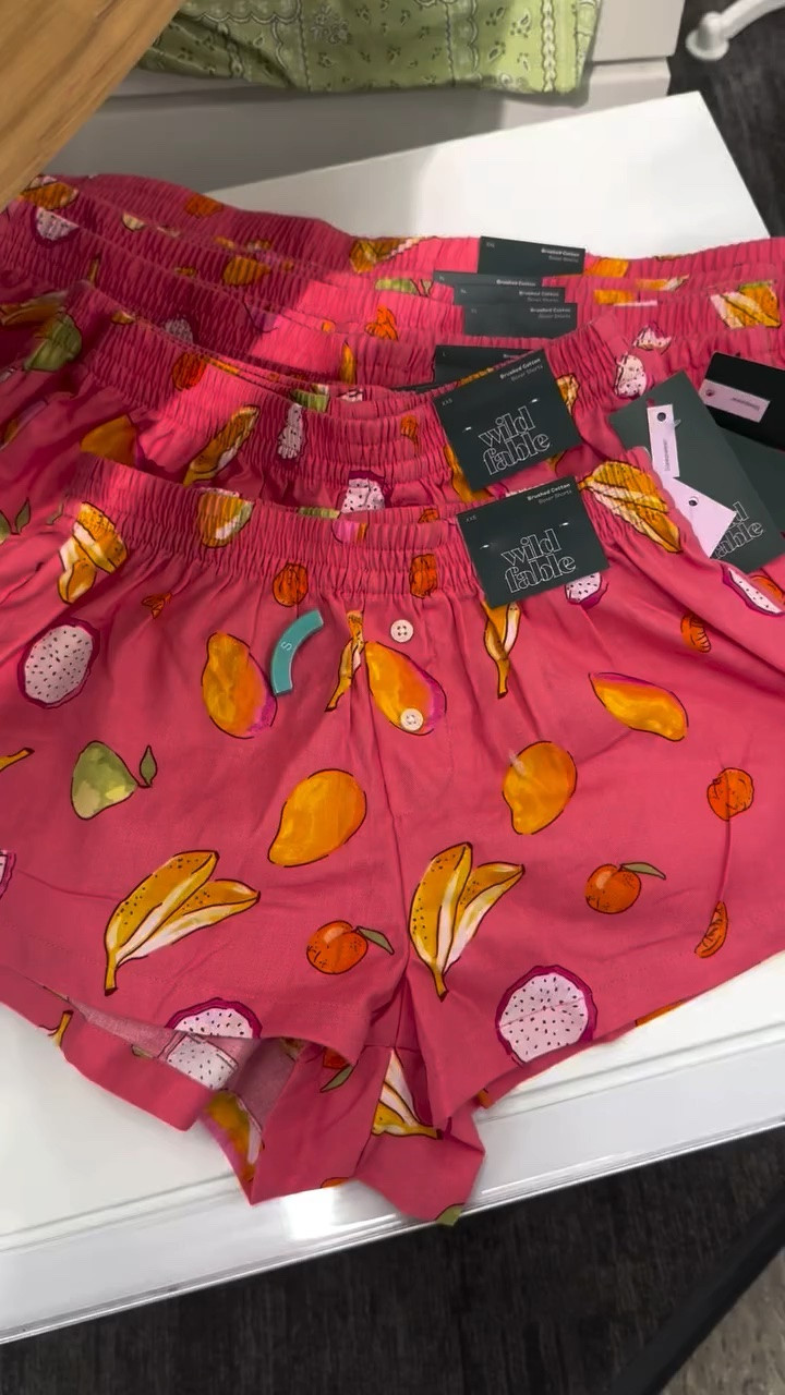 Boxer shorts at Target 😍
20% off now!

Comment “shop” and I’ll send you the link!

#target #targetstyle #targetfinds #targethaul #springstyle