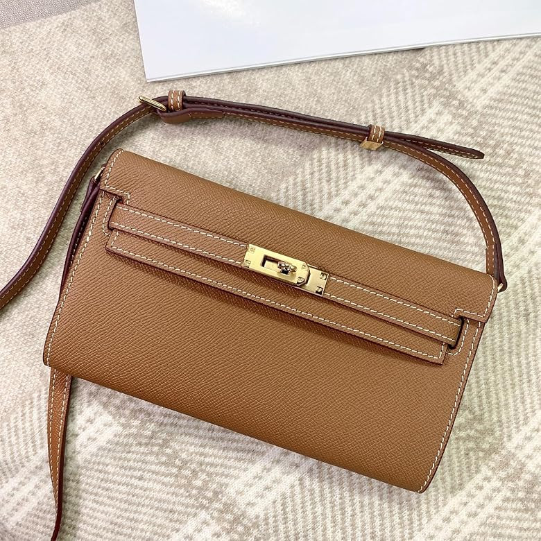 ASRTD Women's Classic Elegant Black Leather Crossbody Handbag with Zipper Closure and Jetted Pock... | Amazon (CA)