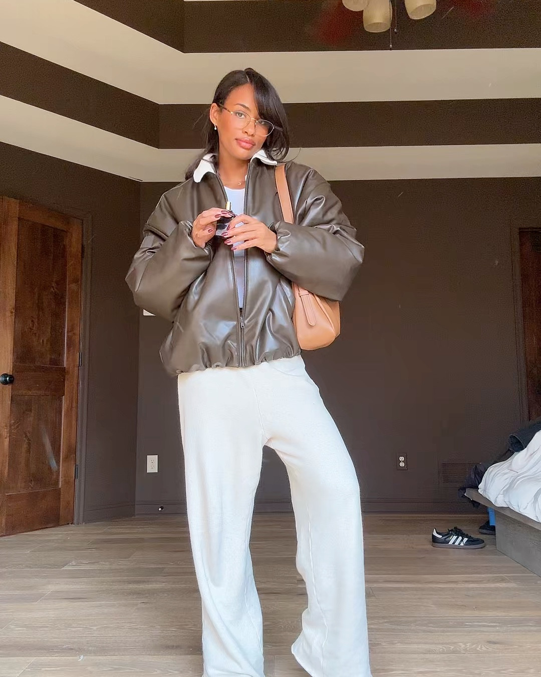 Brown faux leather bomber jacket

#LTKHoliday #LTKTravel #LTKSeasonal