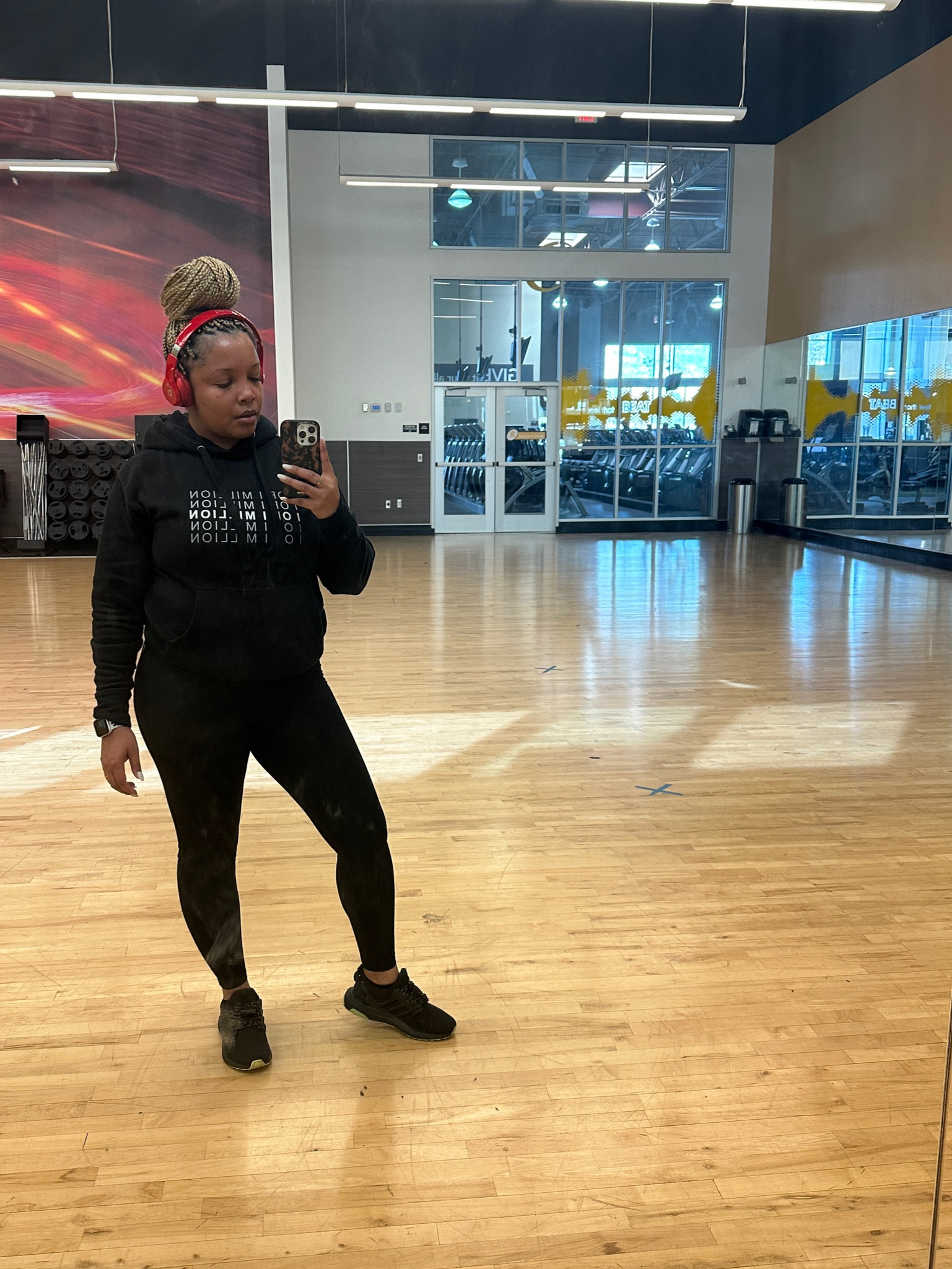 Fabletics leggings and No Bouncee sporotsrba, Adidas Ultra boost, Beats by Dre

#LTKfit #LTKstyletip