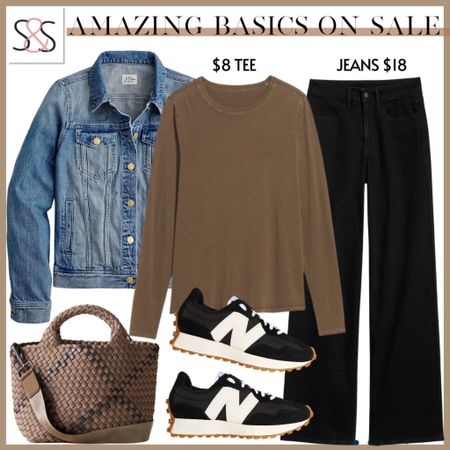 This fall neutral, long sleeve tee is on major sale! With black work pants and new balance sneakers. This is perfect for work and social gatherings.