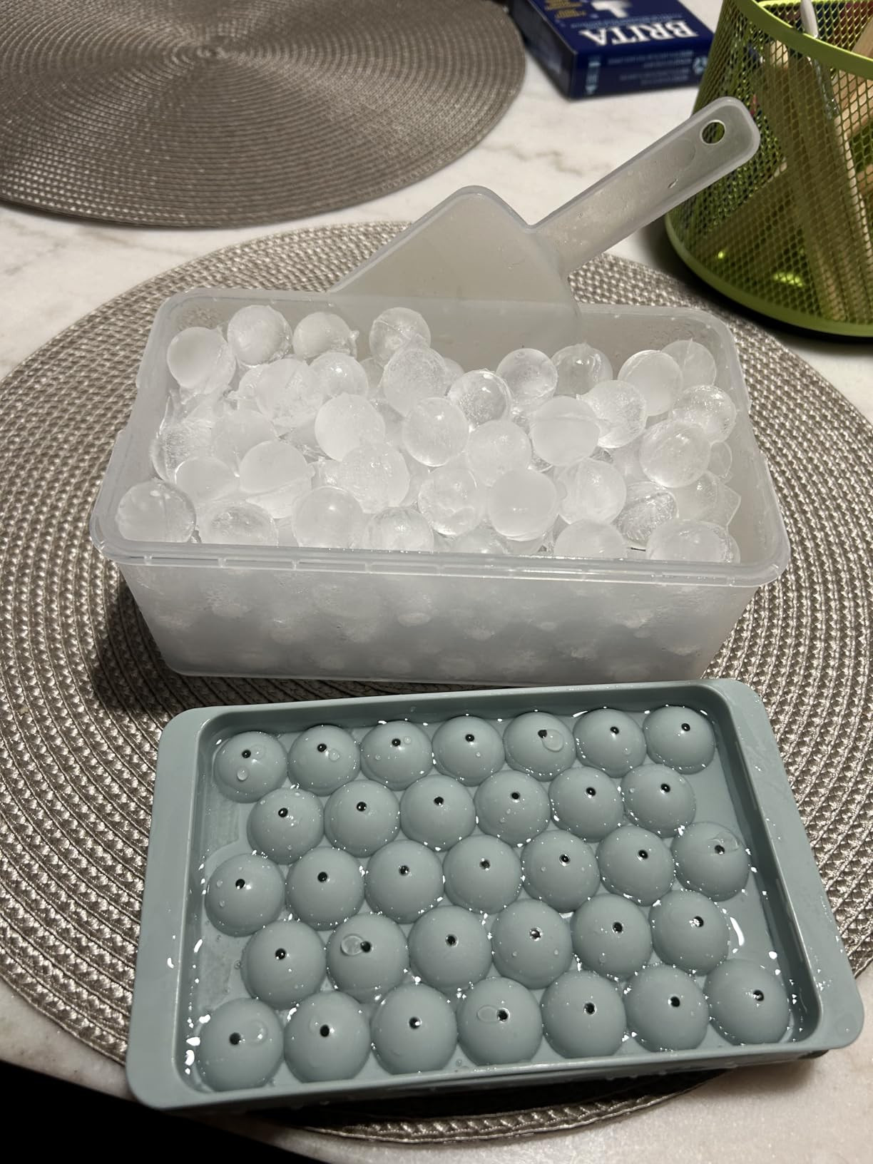 WIBIMEN Ice Cube Tray with Lid and Bin - Round Ice Trays for Freezer with Lid - Ice Cube Trays fo... | Amazon (US)