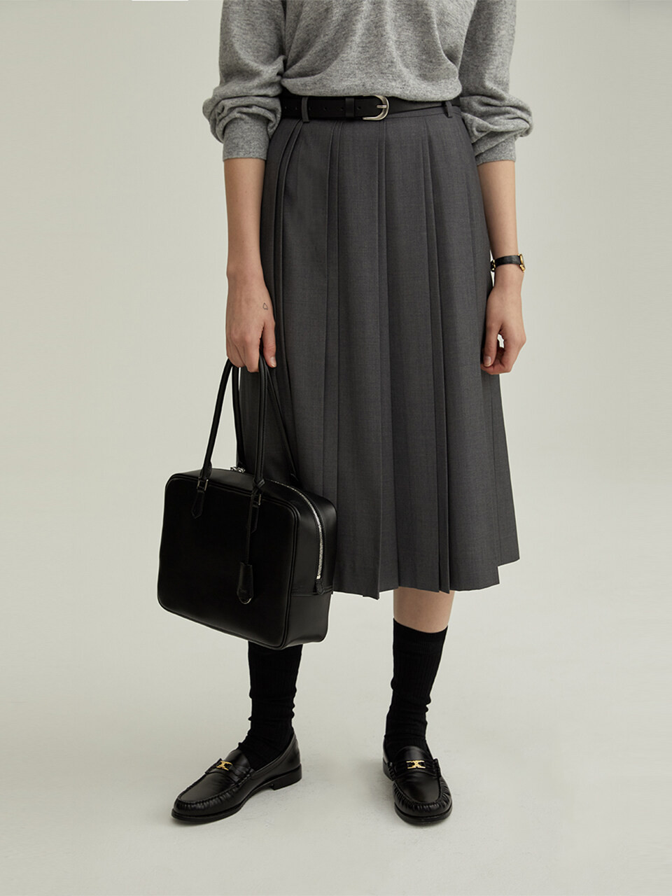 Classic 28 Leather Tote Bag - Black | W Concept (US)