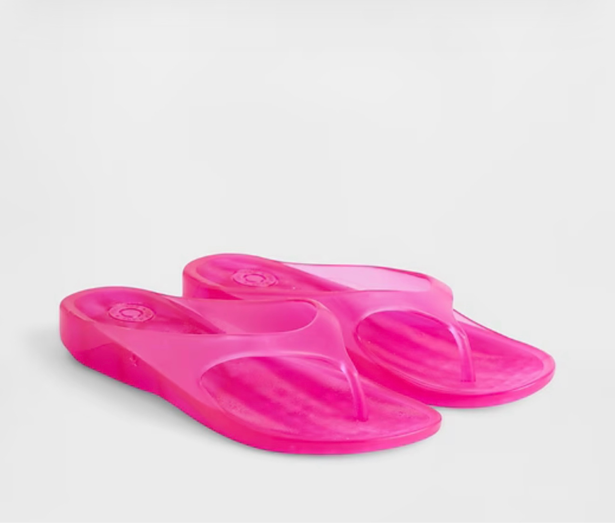 The nostalgia is REAL 🥹❤️ These jelly thong sandals from Gap just brought me all the way back — I used to live in sandals like these back in the day. The perfect throw-on summer sandal for errands, beach days, and vacation outfits. Cute, comfy, and giving early 2000s energy in the best way ✨ #LTKStyle #GapStyle #JellySandals #SummerEssentials #Y2KStyle #NostalgiaFashion

#LTKSeasonal #LTKSaleAlert #LTKMidsize
