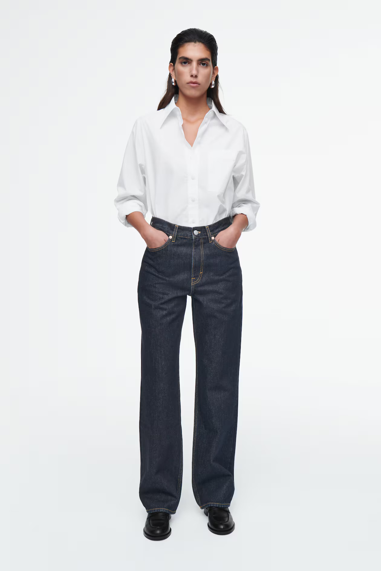COLUMN STRAIGHT-LEG JEANS | H&M (UK, MY, IN, SG, PH, TW, HK)