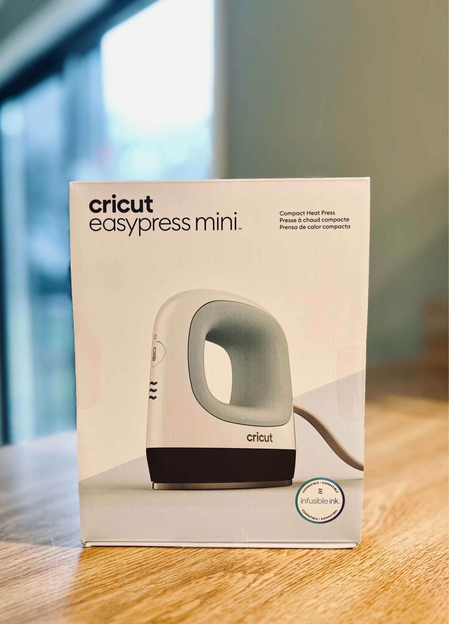 Cricut EasyPress Mini as low as $29.99 shipped!

HEY CRAFTERS (or not so crafty people like myself 😆)
Here it is!! The Cricut EasyPress Mini! Perfect for odd shaped (shapely) or extra small projects.. such as hats, baby items, shoes, stuffed animals.. so many uses!
Get it as low as $29.99 + f r e e shipping when you login with a new e-mail address then use code HELLO10 -- this beats the Black Friday Price by $6 and is currently $10 cheaper than any other retailer currently!!


Returning customer? If you already have @HSN account, check it -- you may already have a $10 coupon code waiting for you in there! I

#LTKunder50 #LTKsalealert #LTKhome