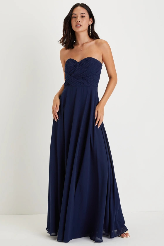 Romantic Presence Navy Blue Pleated Strapless Maxi Dress | Lulus (US)