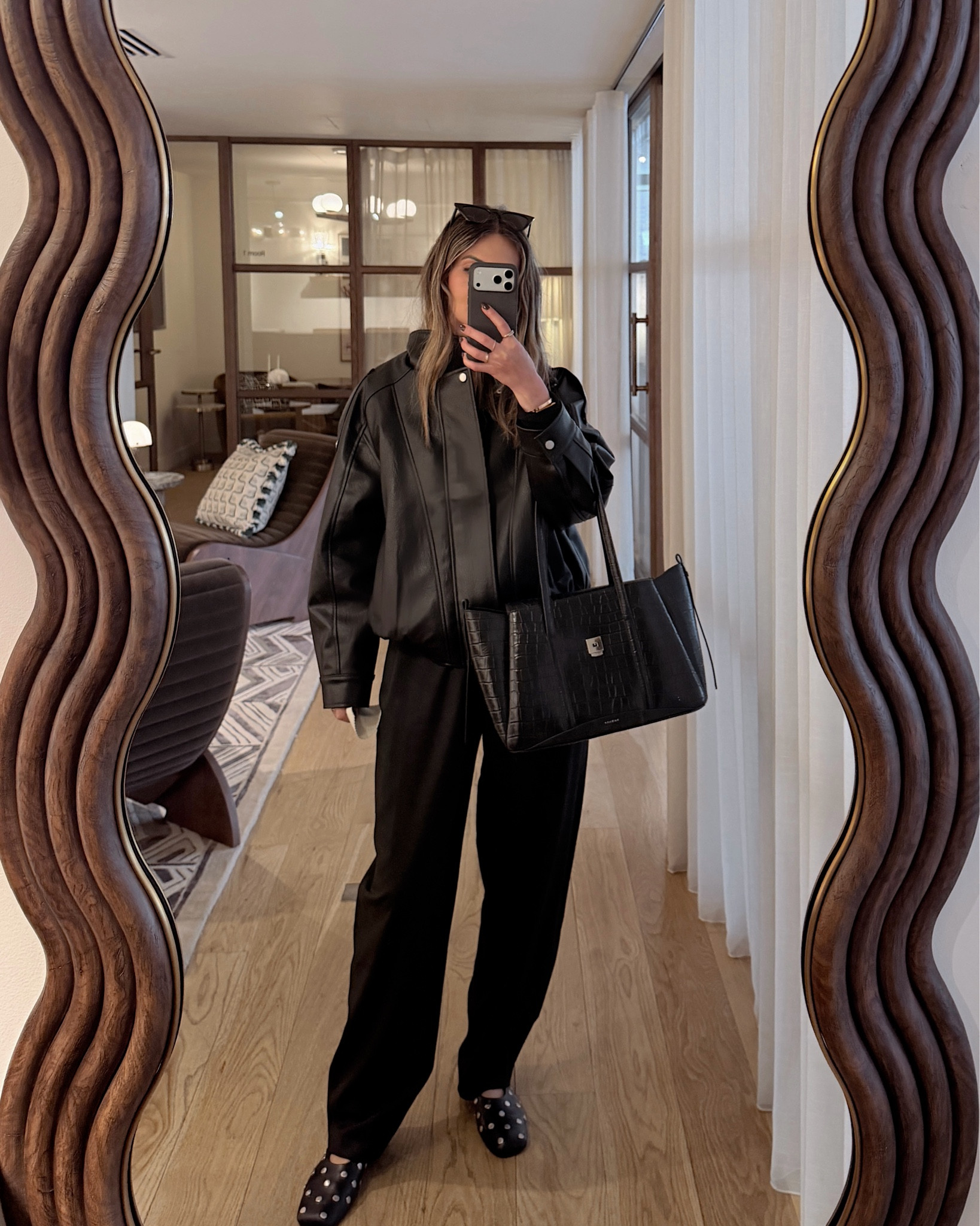 Styling my new shoes (comfiest ever)