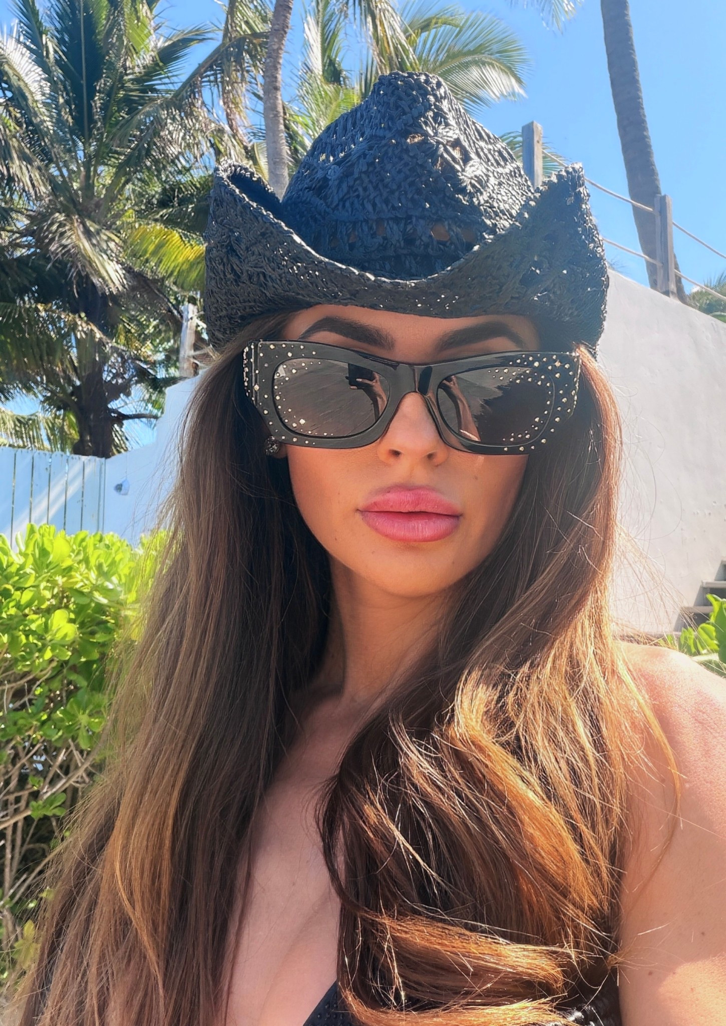 IT GIRL sunglasses 
resort wear 2026

#LTKootd #LTKdayinmylife #LTKTravel