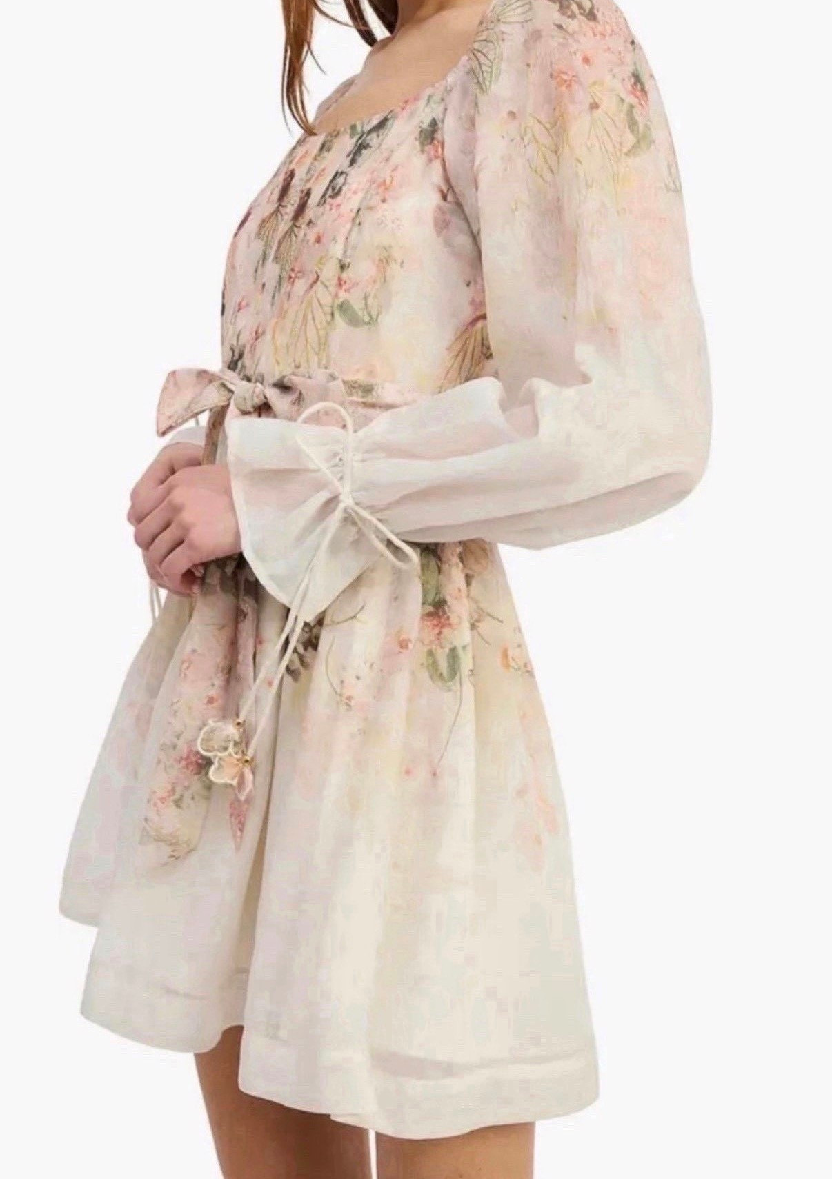 So cute - looks like Zimmermann!
RUNS SMALL across chest (wearing my usual XS but need small)


#LTKSeasonal