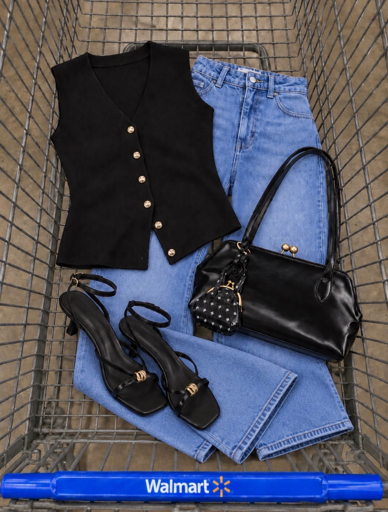 Casual date night outfit 🖤✨

#LTKootd #LTKgrwm #LTKSeasonal