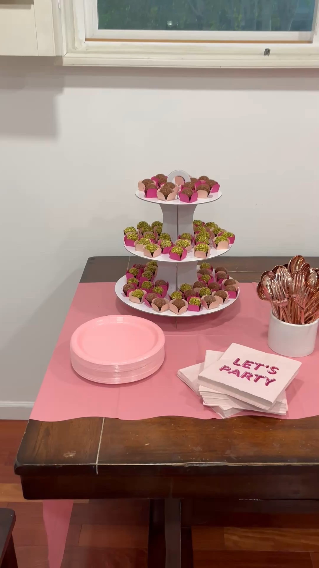 15th birthday party with few teens from school and lots of sweets! #birthdaypartysupplies

#LTKFamily #LTKParties #LTKHome