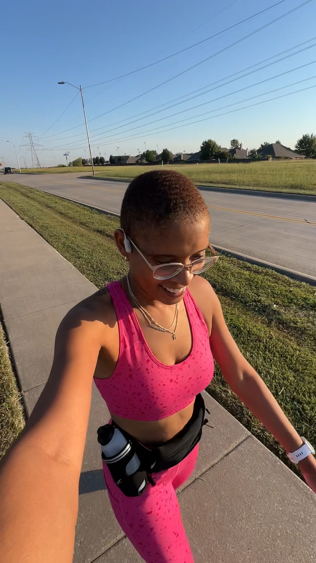 Day 7/365 Morning Run

Activewear, Senita Athletics, fitness 

#LTKActive #LTKFitness #LTKVideo