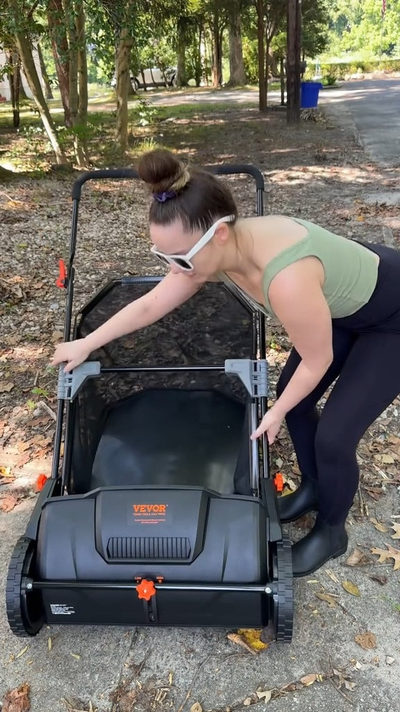 Great find! 🍂🍁This leaf catcher is similar to one I’ve used, and it can be a game-changer for your home this fall!


#LTKHome #LTKVideo #LTKSeasonal