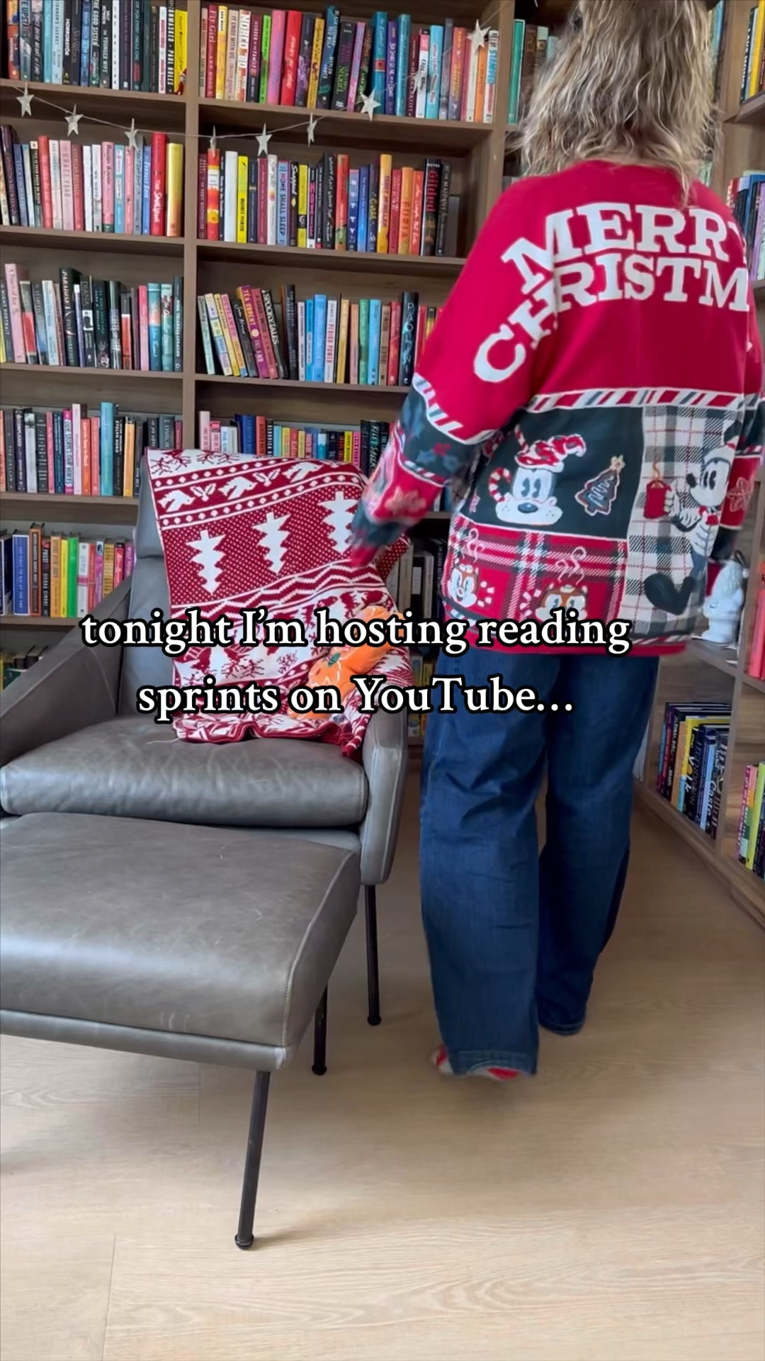 Christmas Pajamas ✨🎄📚

#LTKSeasonal #LTKHoliday #LTKVideo