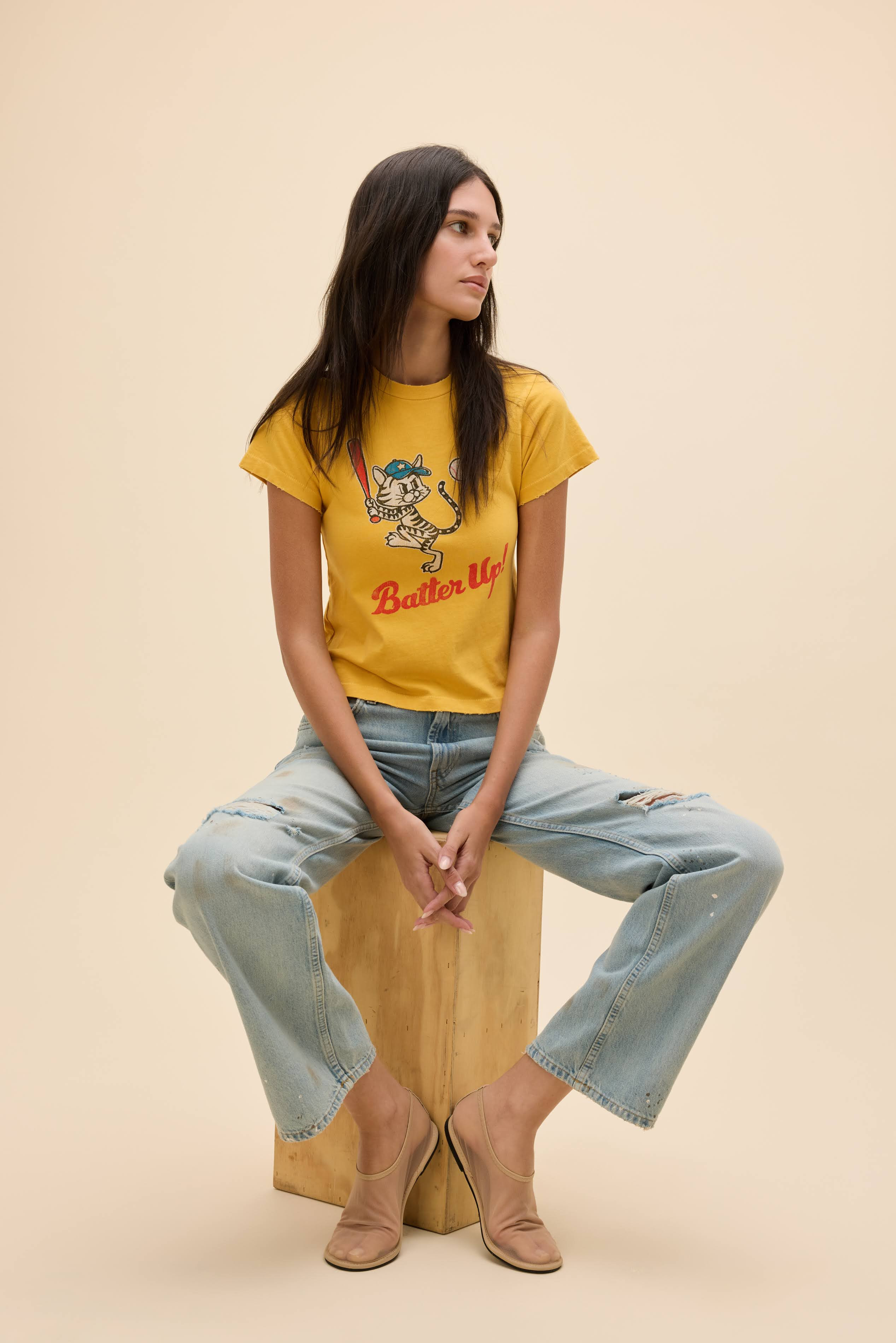 Batter Up Kitty Vintage Tee in Yellow | 100% Cotton T-Shirt in Yellow Honey | Daydreamer