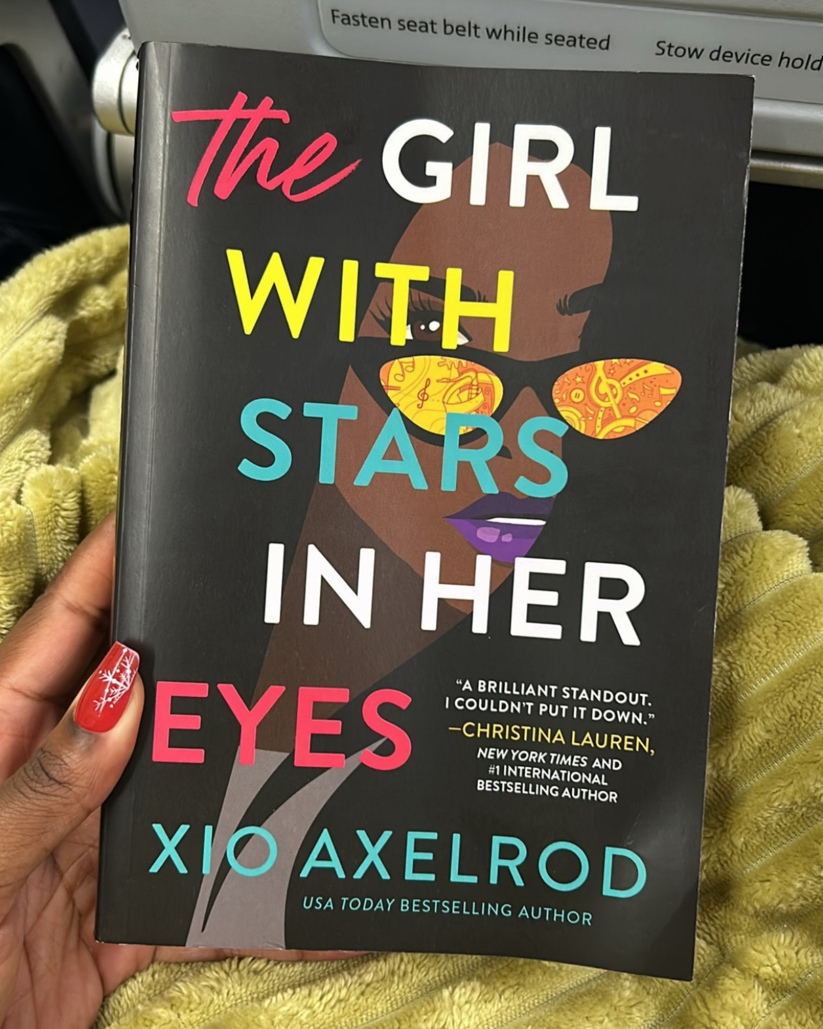Toni initially pissed me off so bad but later on I understood her. It’s easier to play small and stay out the way but the price you pay for that is silencing your dreams and not enjoying the things you really way. So yea pick your hard as they say. Interesting spin on a romance novel. I enjoyed it. You could tell the author was also a musician by her detailed description of the music industry inside and out. It was a bigger book than I usually read but I couldn’t put this down and finished it in about a week. Glad I gave this author a chance. I’m interested to read more books by her🌟