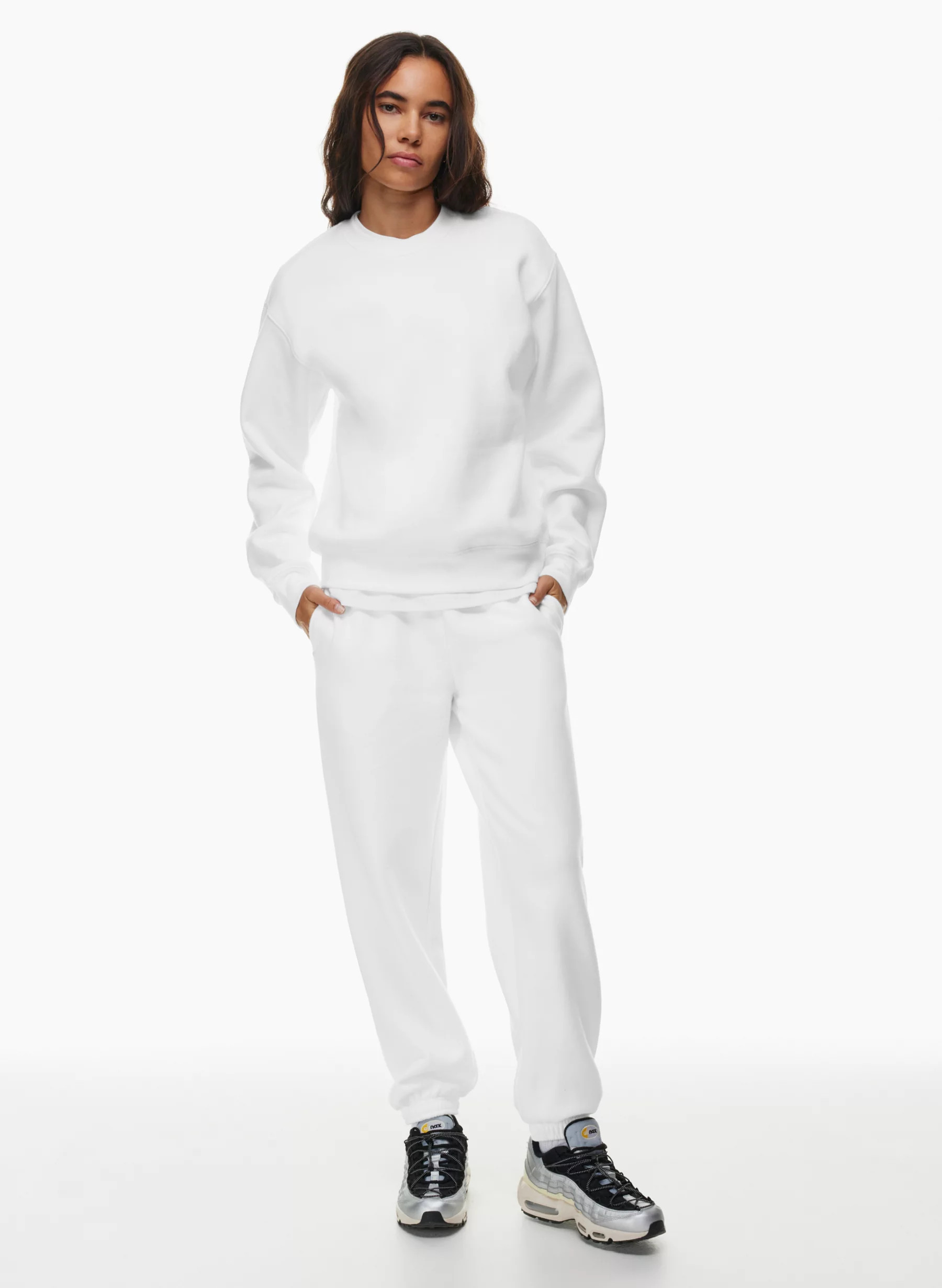 COZY FLEECE PERFECT CREW SWEATSHIRT | Aritzia