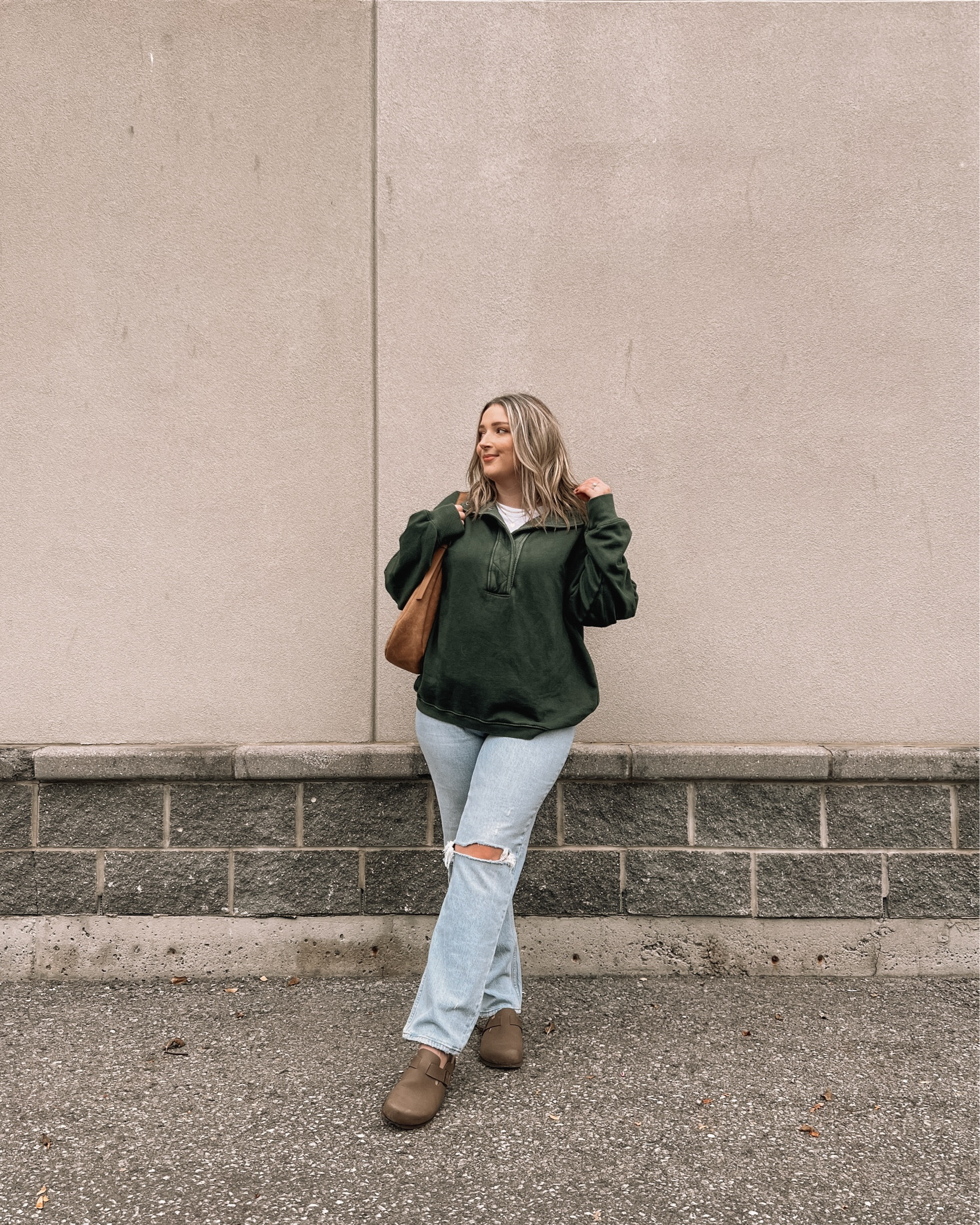 Comfy fall outfit - the coziest oversized sweatshirt (TTS wearing L), my fave basic white tee (L), Abercrombie jeans (TTS wearing 32). My clogs are an Amazon find and so comfy! I’m usually a 9.5-10 in shoes and wear a 10 in these


#LTKautumn #LTKcanada #LTKmidsize