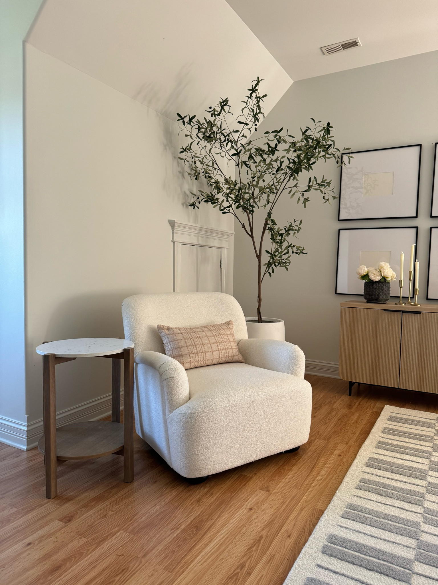 This accent chair and side table are both from Walmart and such great price! The designer version of this chair is three times more expensive!

@walmart #walmart #walmarthome #walmartfinds #accent chair #walmart #LTKxWalmart 

#LTKSummerSales #LTKHome