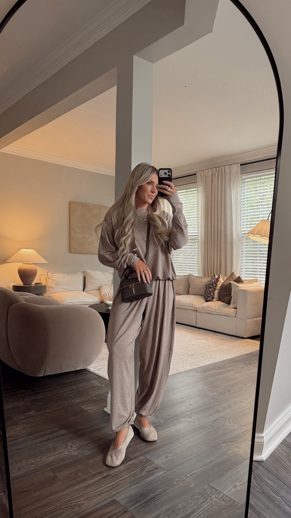 Casual rainy day outfit

#LTKSeasonal #LTKootd
