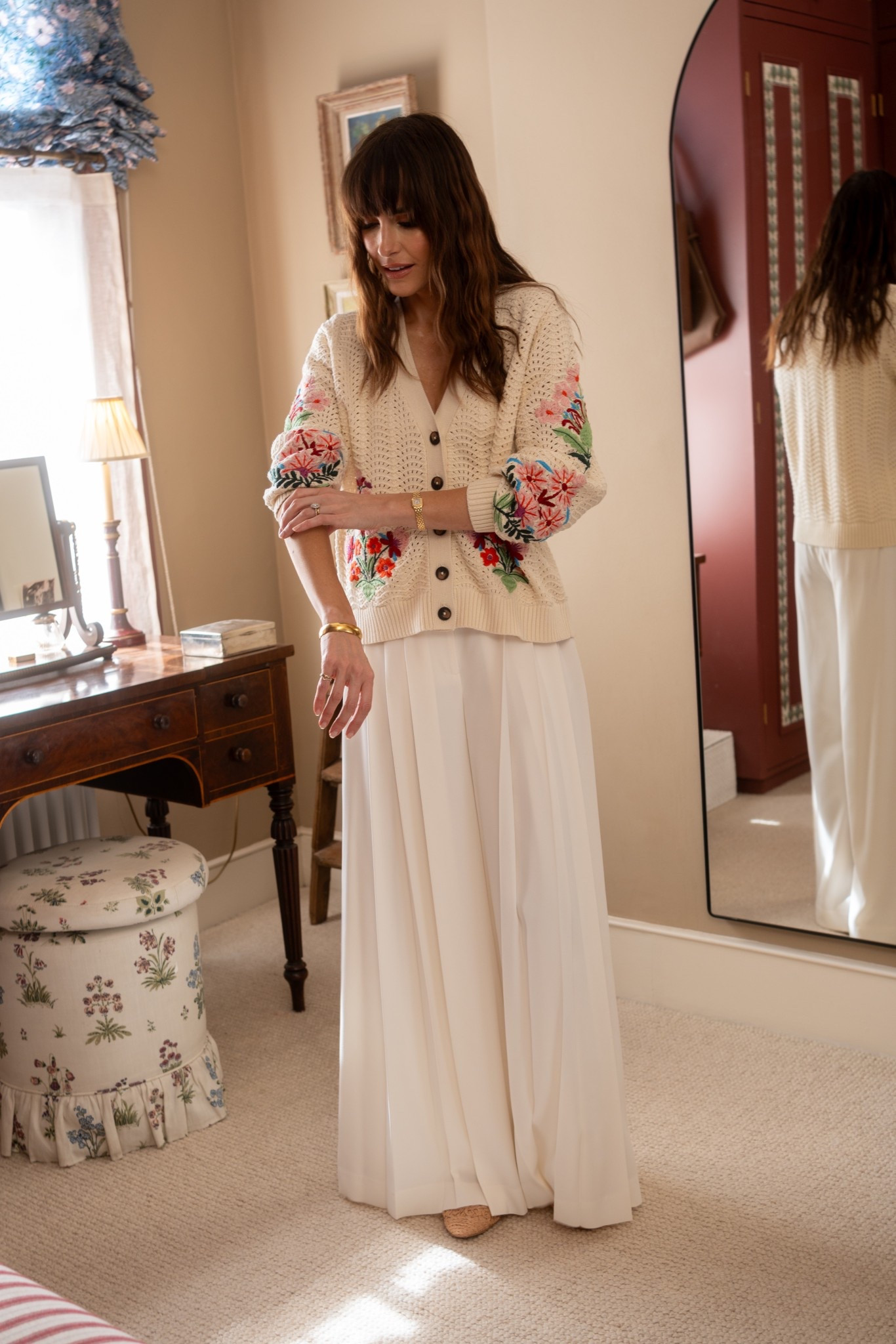 Love this look for the office. I’m obsessed with this floral cardi!

#LTKworkwear #LTKstyletip #LTKspring