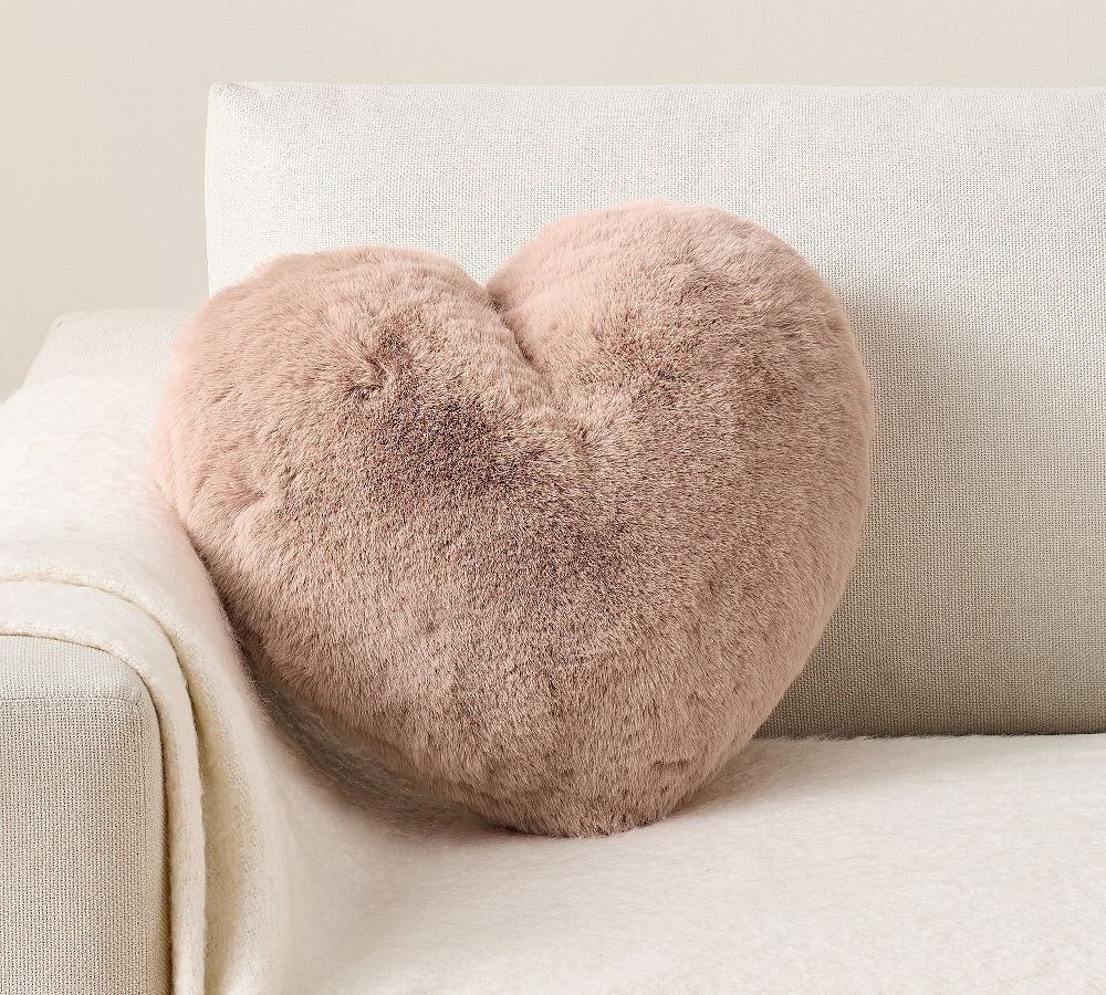 Pottery barn Valentine’s & Galentine’s decor that feels cozy, not cheesy 💕 This faux fur heart pillow adds the perfect soft touch to any space. Linking my favorite seasonal home finds.

valentines home decor, galentines day decor, heart pillow, cozy neutral home, soft pink decor, faux fur accent pillow, pottery barn finds

#LTKValentine #LTKHome
