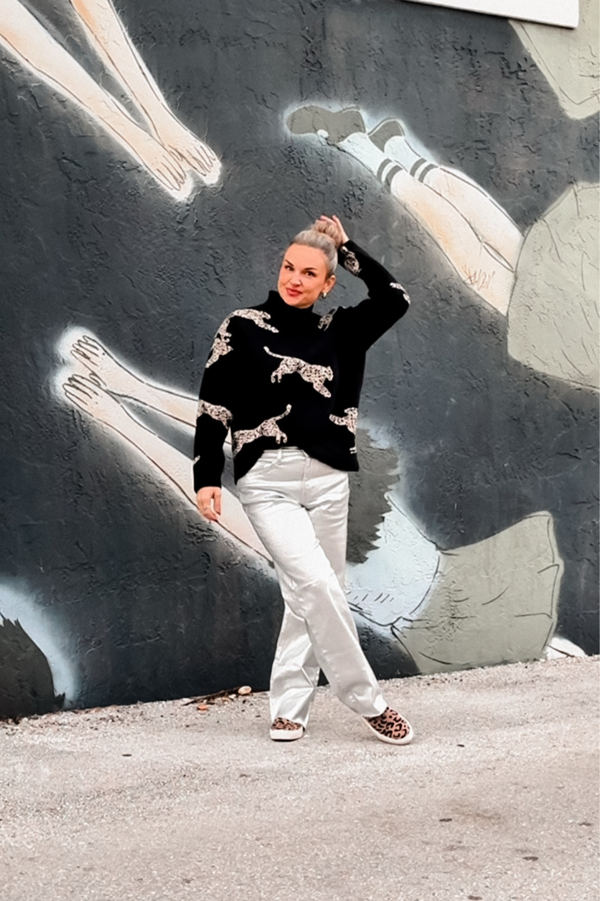 Tis the season for sweaters and festive silver pants! 

#petitestyle #cheetah #seasonal #festive

#LTKCyberWeek #LTKSeasonal #LTKFindsUnder50