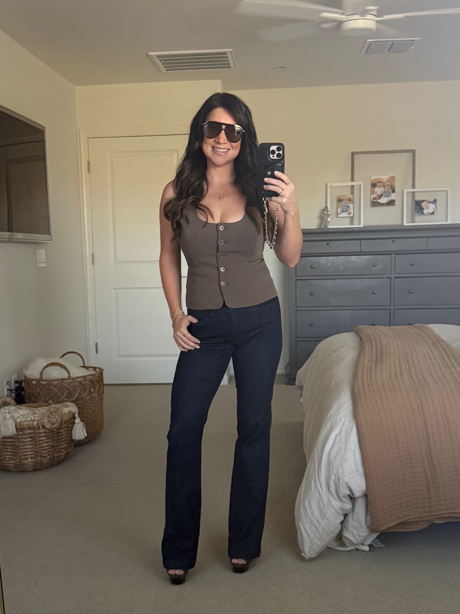 Tailored. Timeless. On sale. Fully stocked. Enough said. Paired with my favorite sunnies 😎

#WaistcoatStyle
#WomensFashionFinds
#SaleFind
#TrendingNow
#ChicOnABudget
#WardrobeStaples
#ElevatedBasics
#StyleInspo