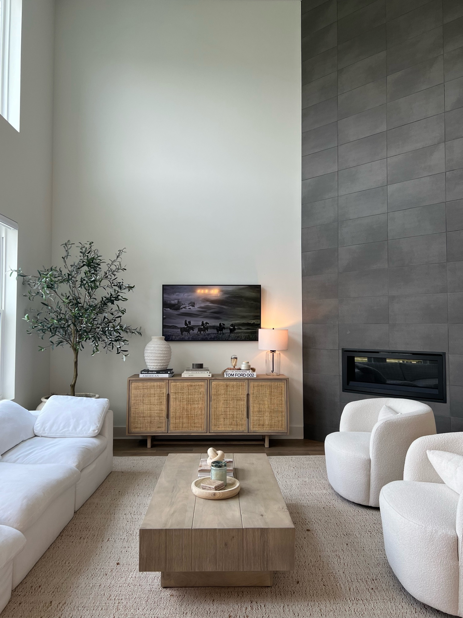 Living room details 🤍✨ couch is from Homethreads! 

#LTKstyletip #LTKhome