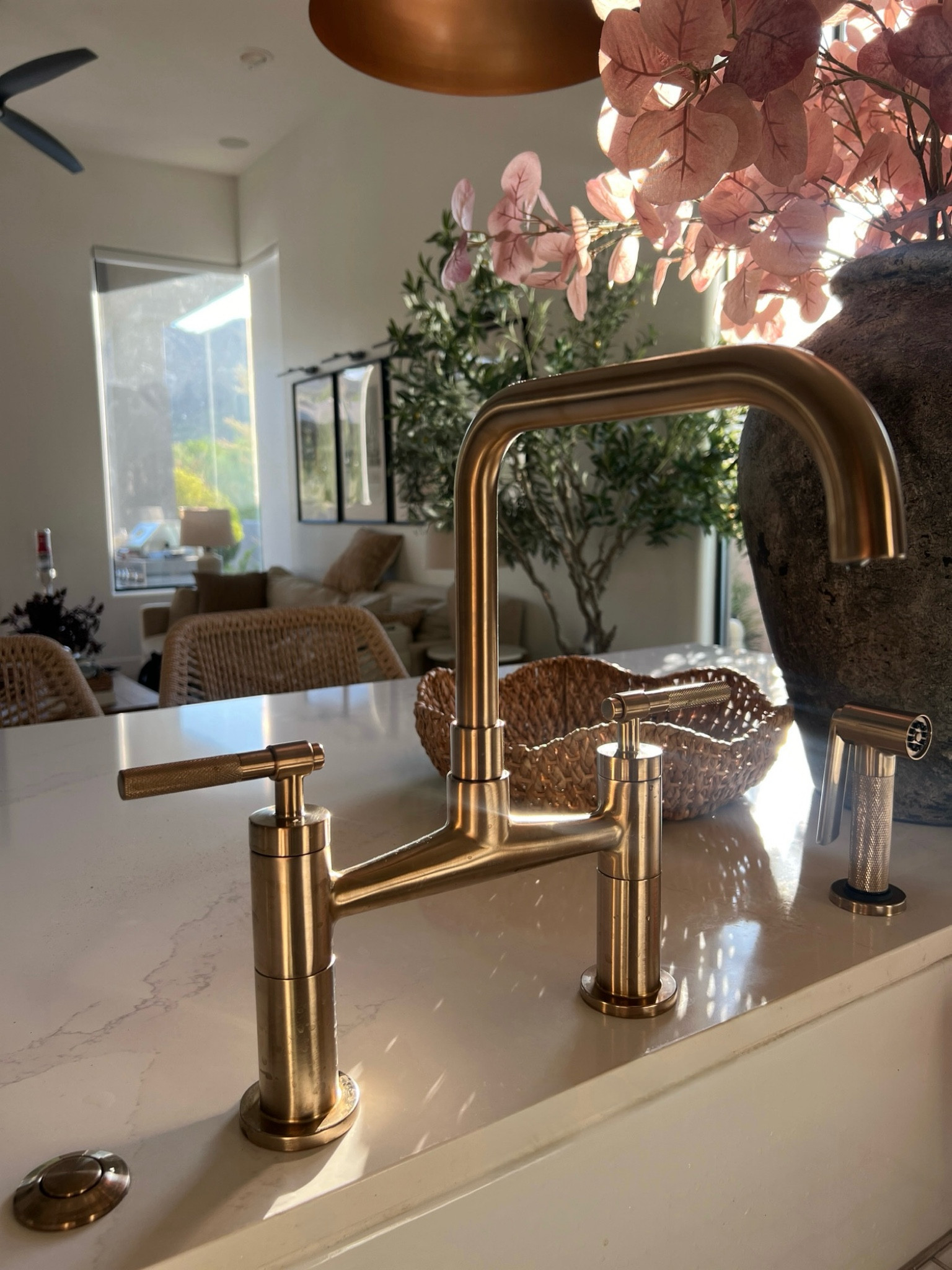 Swooning over my next kitchen faucet 😍😍😍

#LTKHome