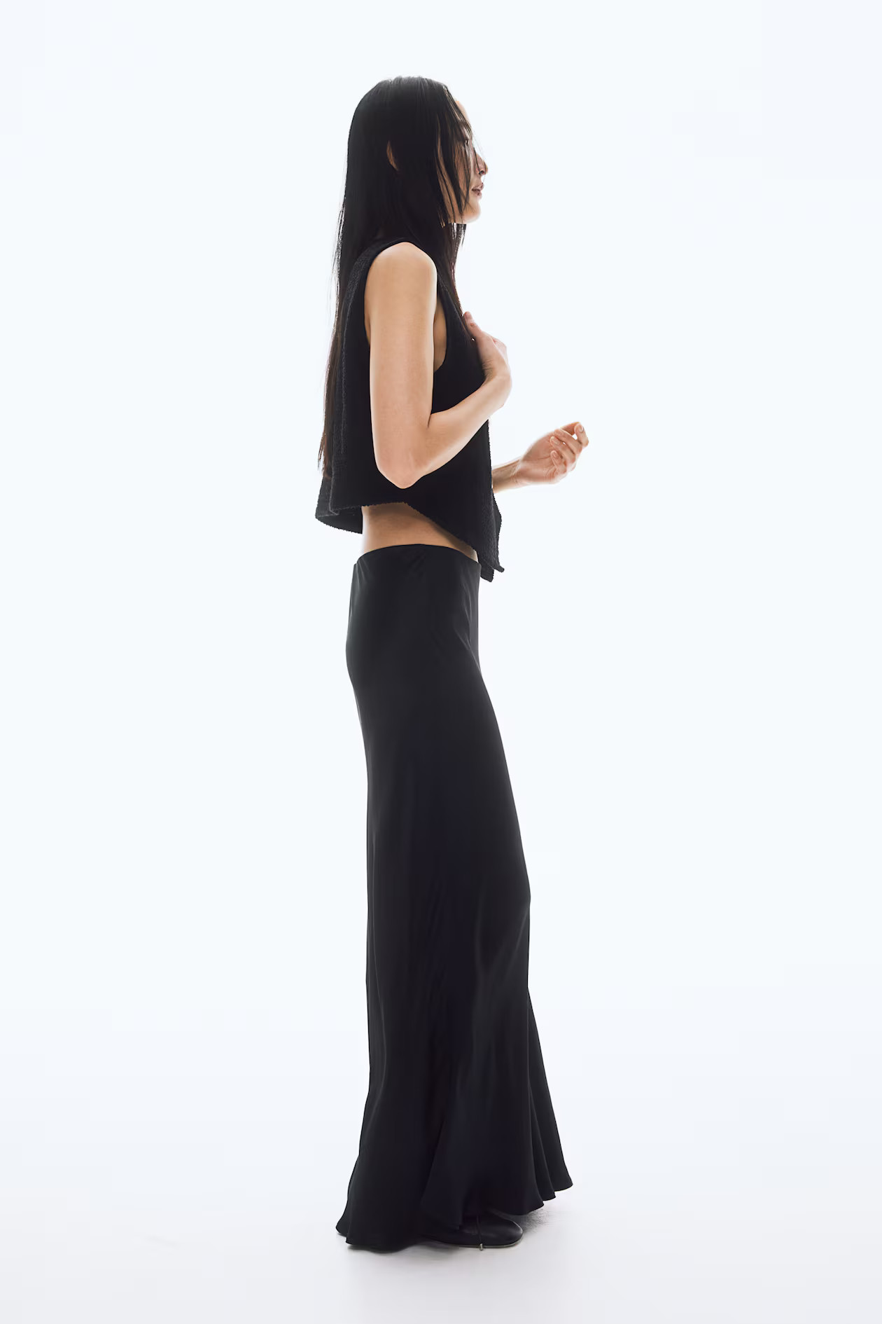 Maxi skirt | H&M (UK, MY, IN, SG, PH, TW, HK)