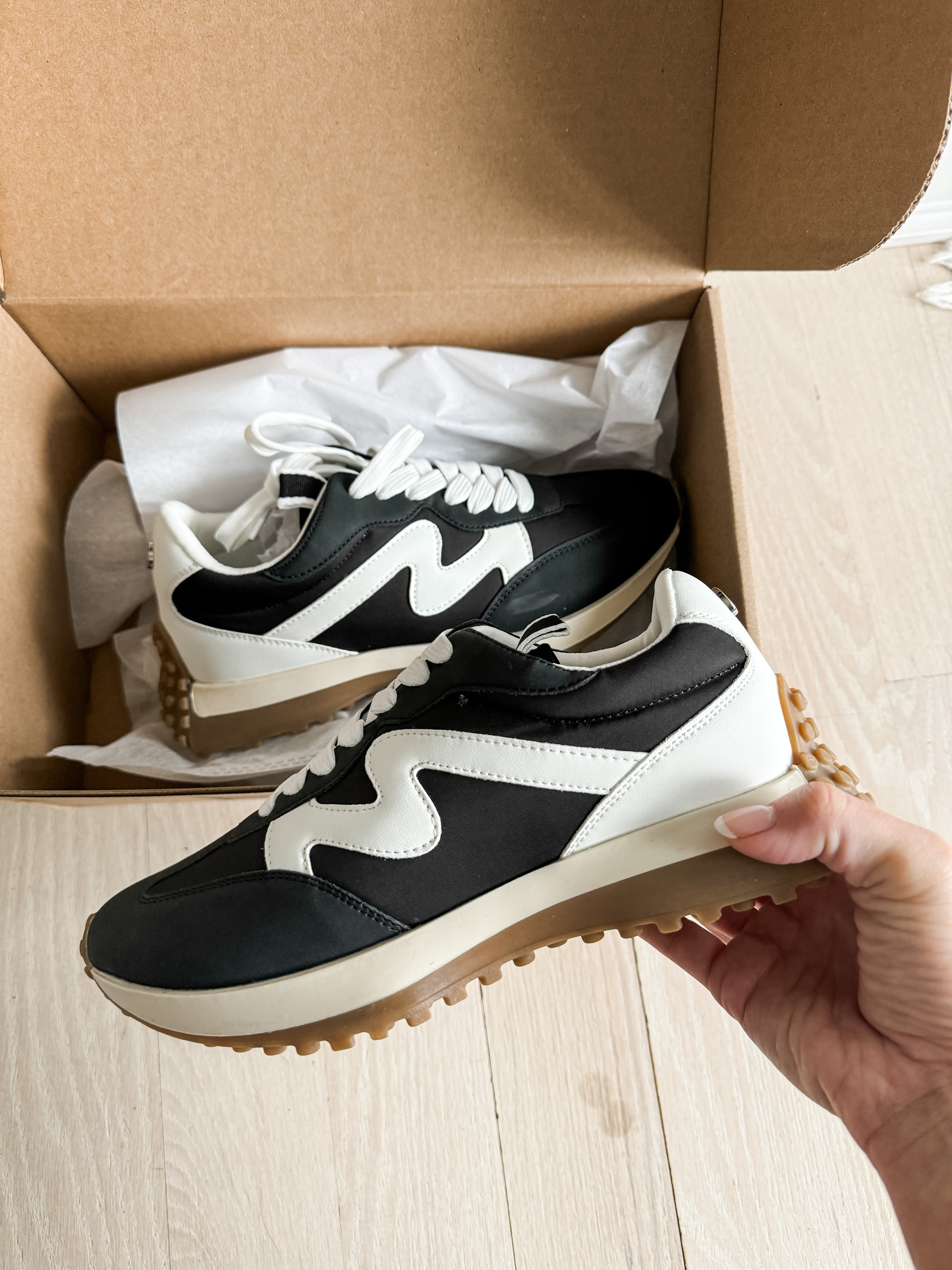 more comfortable than the brand they look like! TTS #founditonamazon #amazonfashion #sneaker #creatorfavorites 

 #LTKActive #LTKOver40 #LTKFindsUnder50