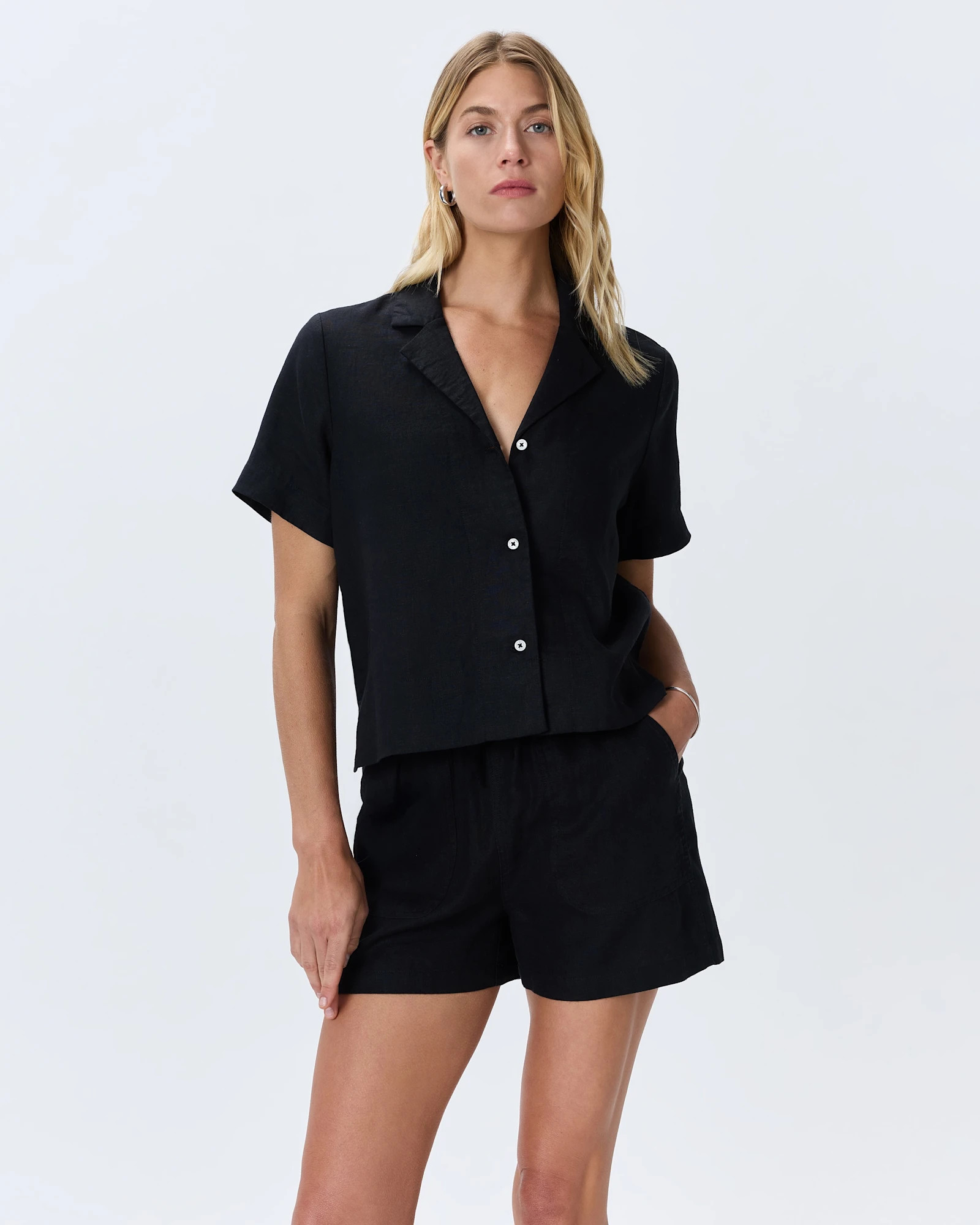 Women's 100% European Linen Short Sleeve Shirt in Black | Quince