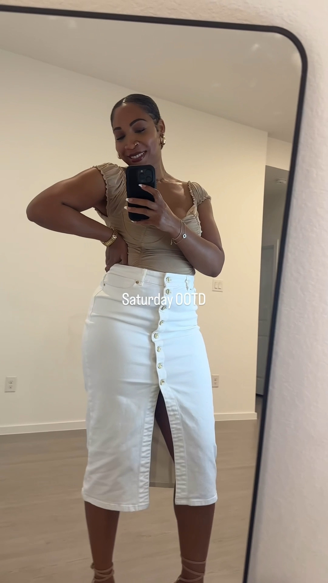 What I wore yesterday! ✨

Hashtags:
#ootd #whatiwore #myootd #styleinspo #outfitinspo #casualoutfit #lotd #denim #denimskirt #midiskirt #heels #trending 

#LTKootd #LTKgrwm