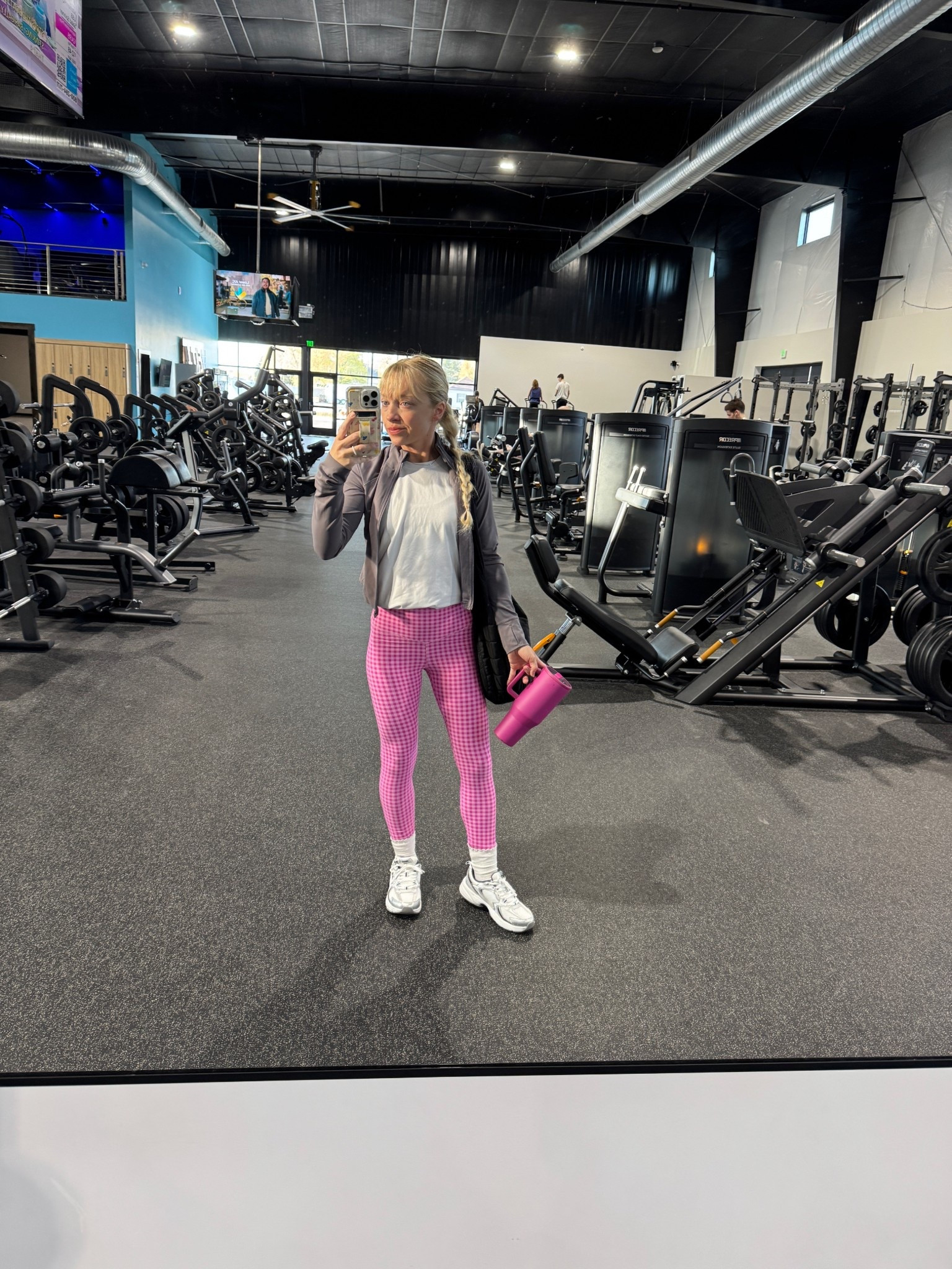workout fit! i’m loving this pink + gray combo!🩷🩶 

#LTKmorningroutine #LTKfitnessgoals #LTKmomlife