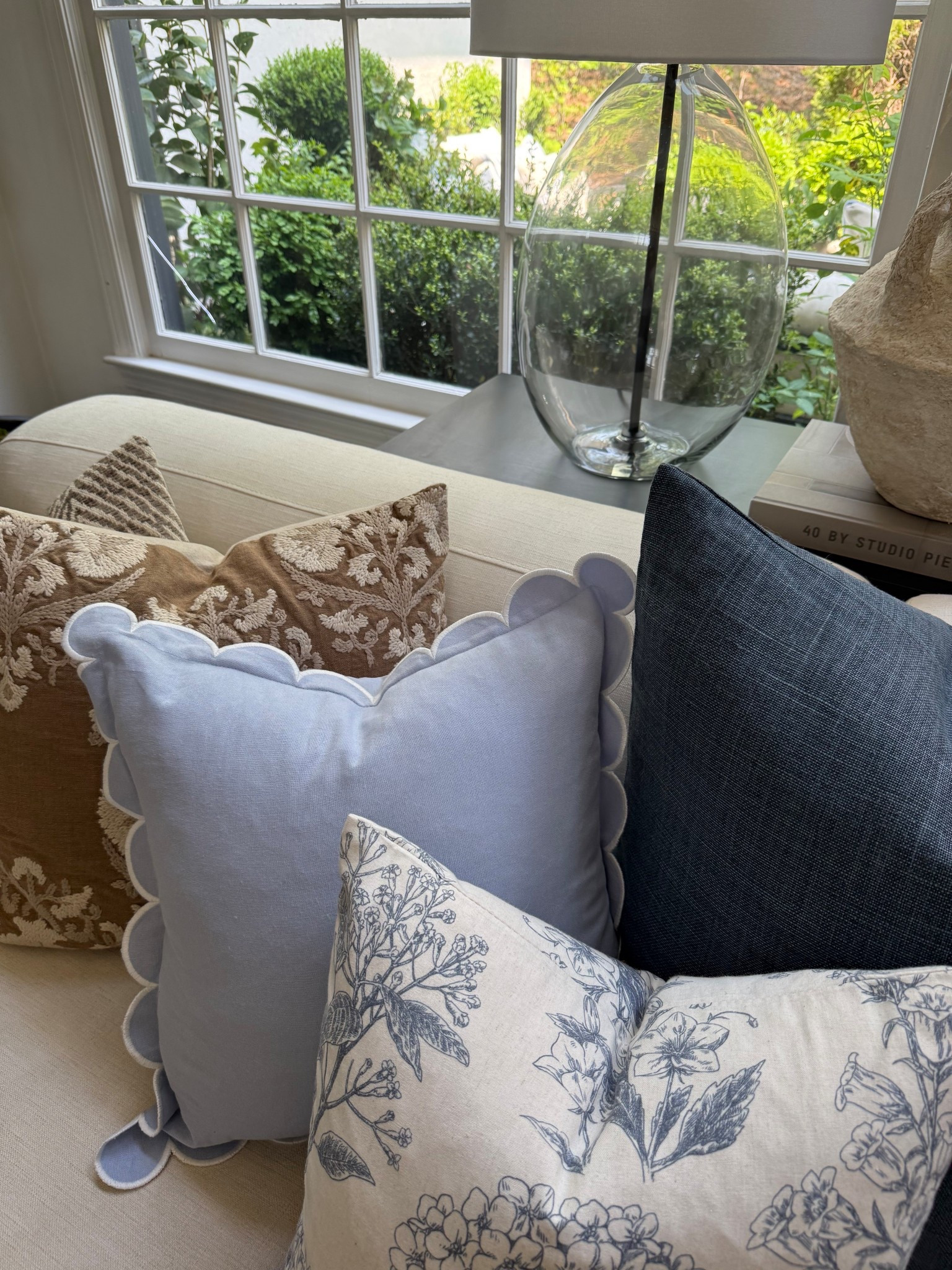 I can’t get enough of these gorgeous pillows for Spring!

#LTKSeasonal #LTKdayinmylife #LTKHome