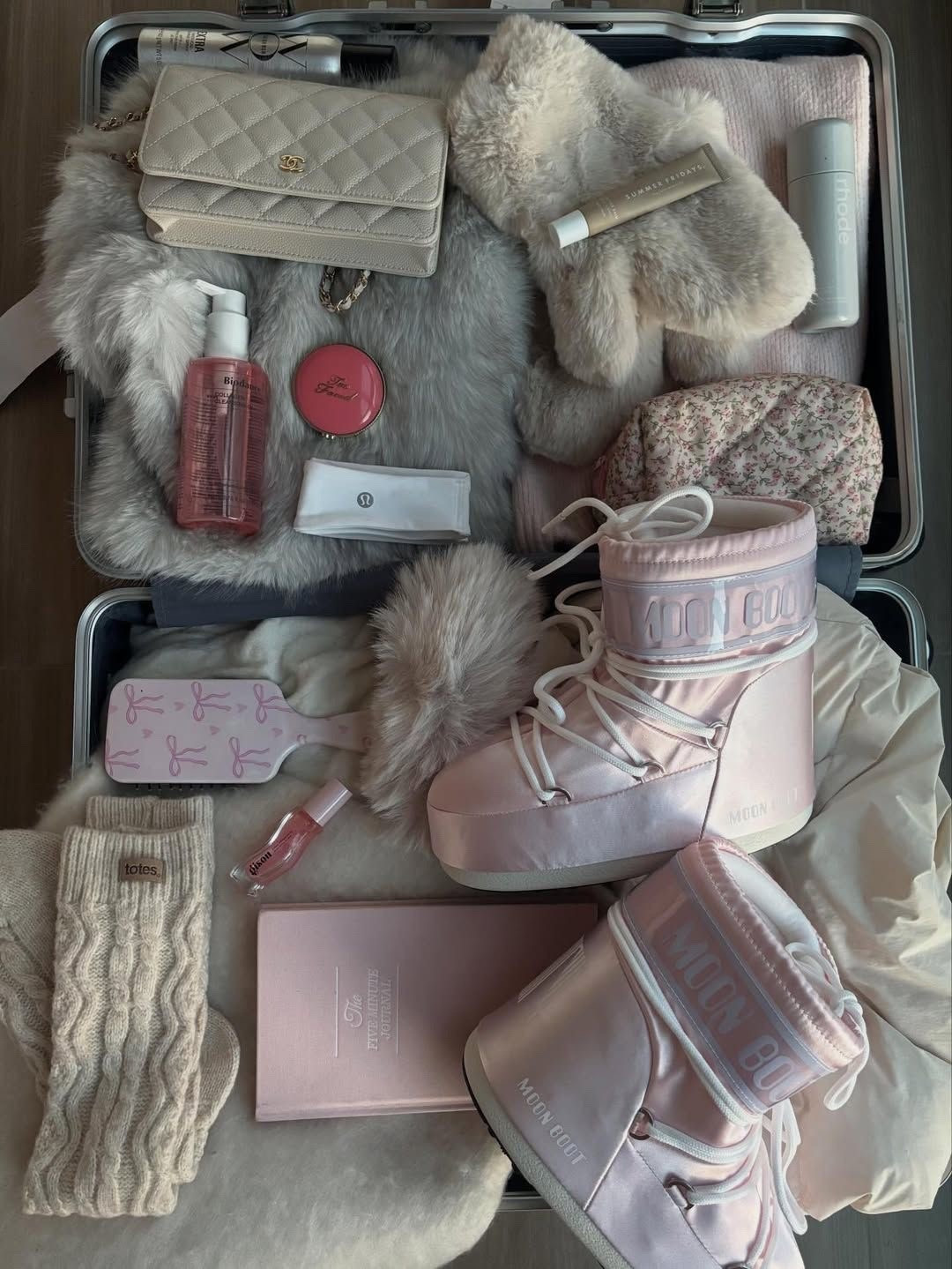 Apres ski, winter glam ❄️⛸️

#LTKValentine #LTKSaleAlert #LTKHome