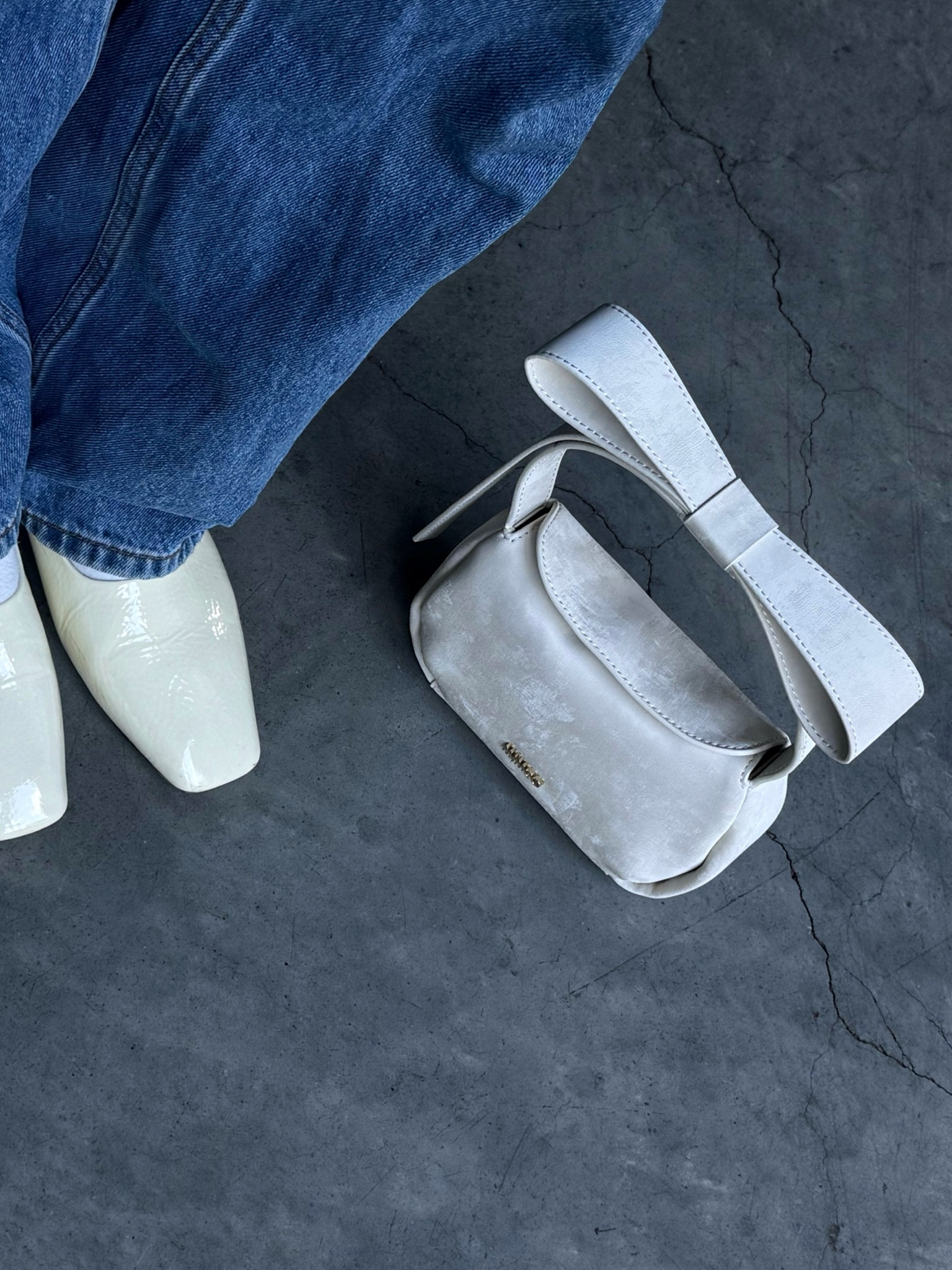 New favourite micro bag!
And currently 35% off with Black Friday sales!

#LTKsale #LTKspring #LTKaustralia