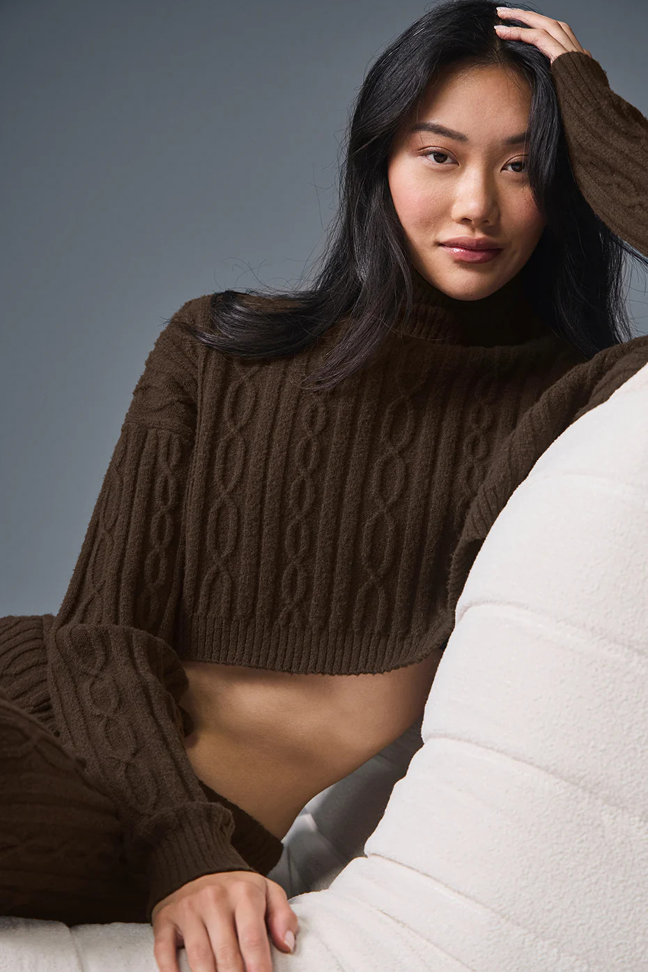Alo YogaÂ® | Cable Knit Cropped Winter Bliss Turtleneck Long Sleeve Top in Espresso Brown, Size: XS | Alo Yoga (US)